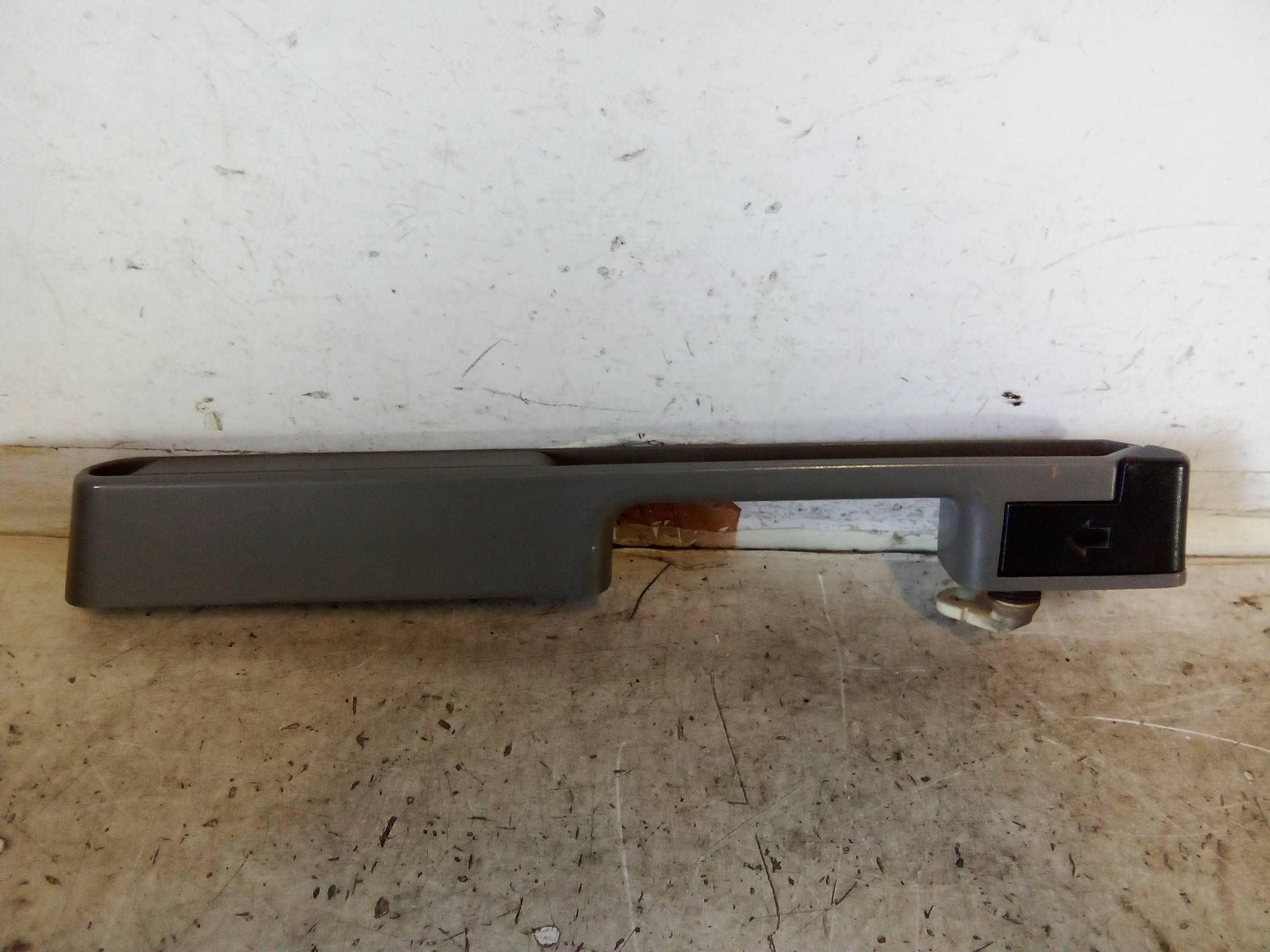 Maniglia int. apertura  porta ant. dx.