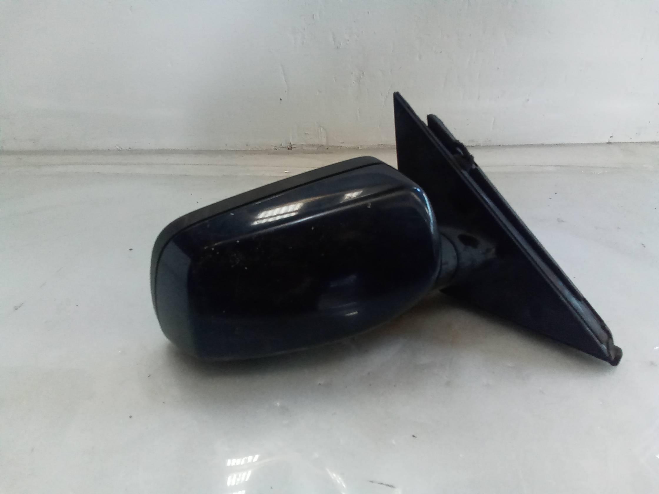 Retrovisore est. dx.