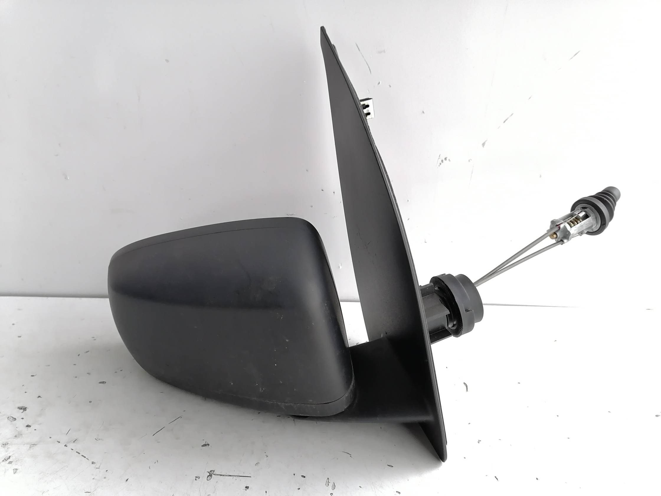 Retrovisore est. dx.