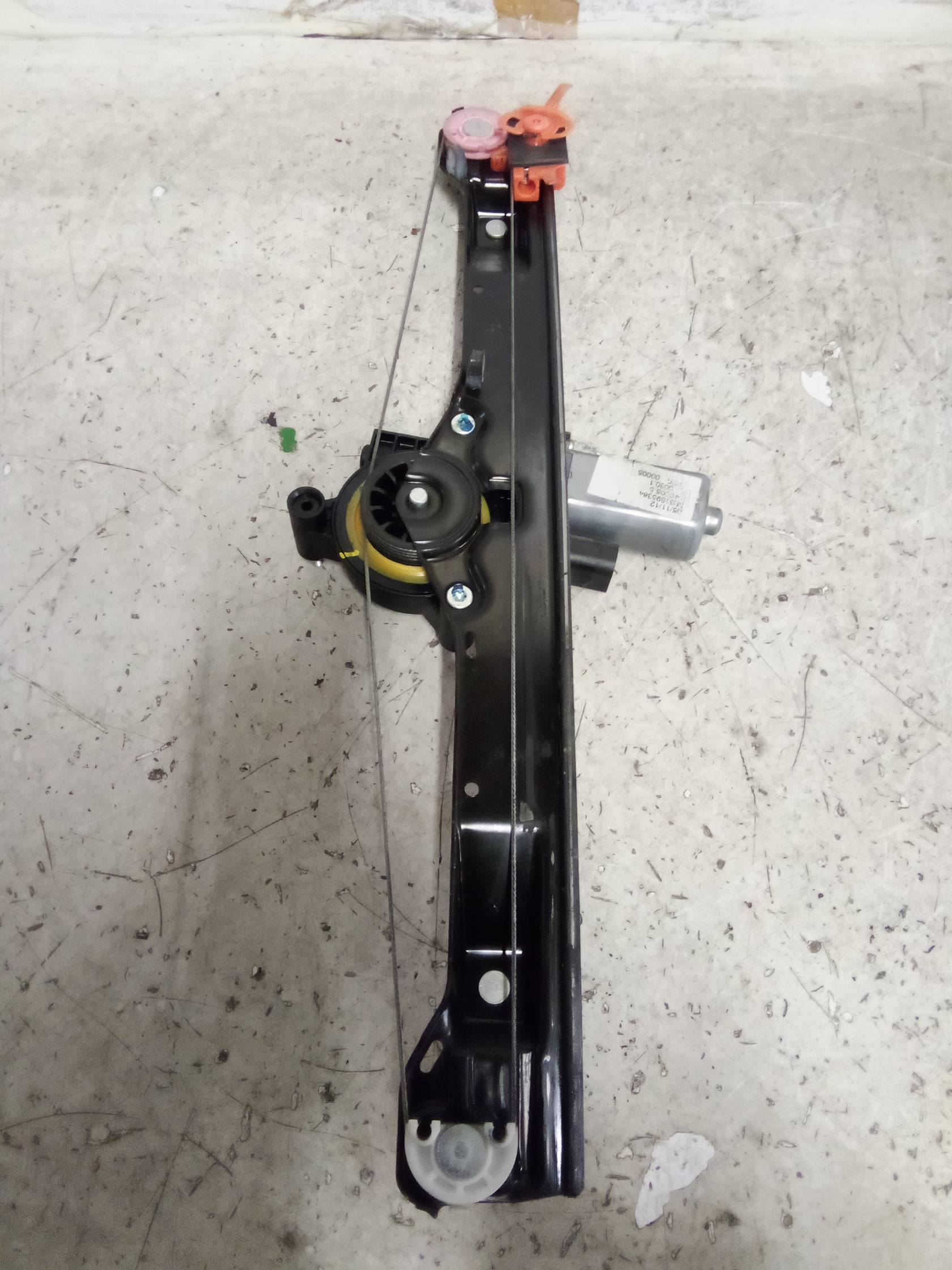 Alzacristallo elettr. porta ant. dx.