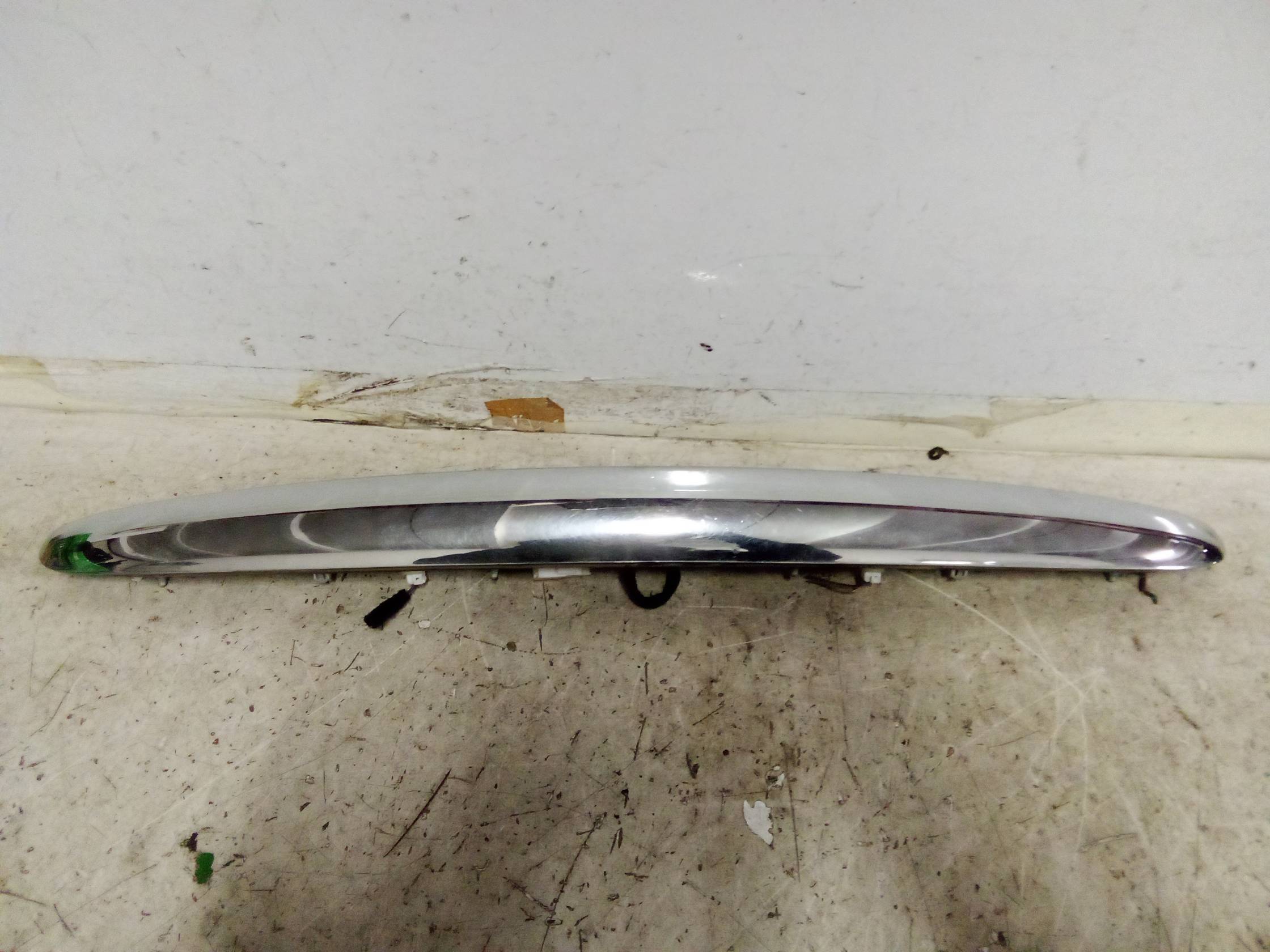 Maniglia portello post. Maniglia portello post.