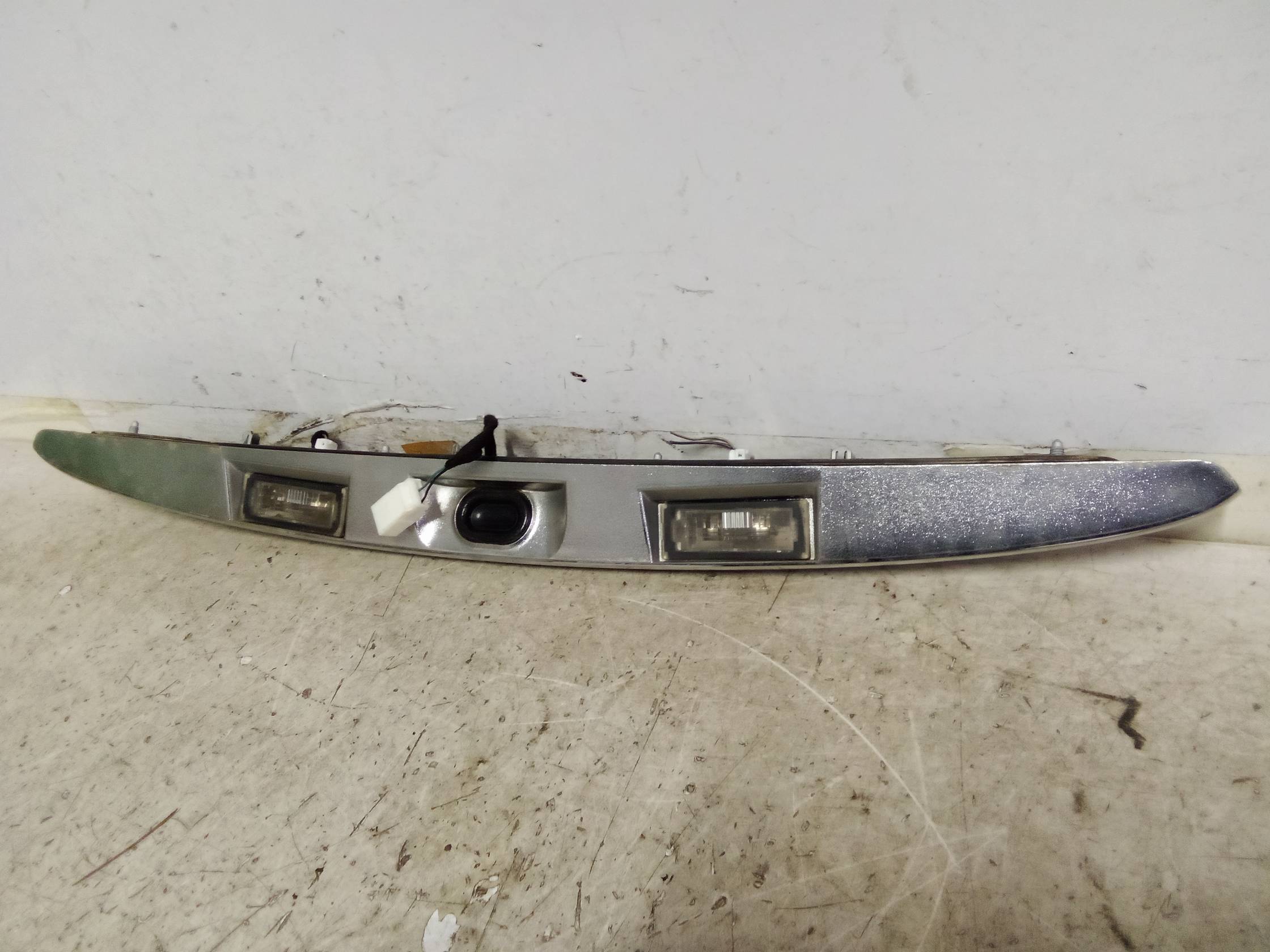 Maniglia portello post. Maniglia portello post.