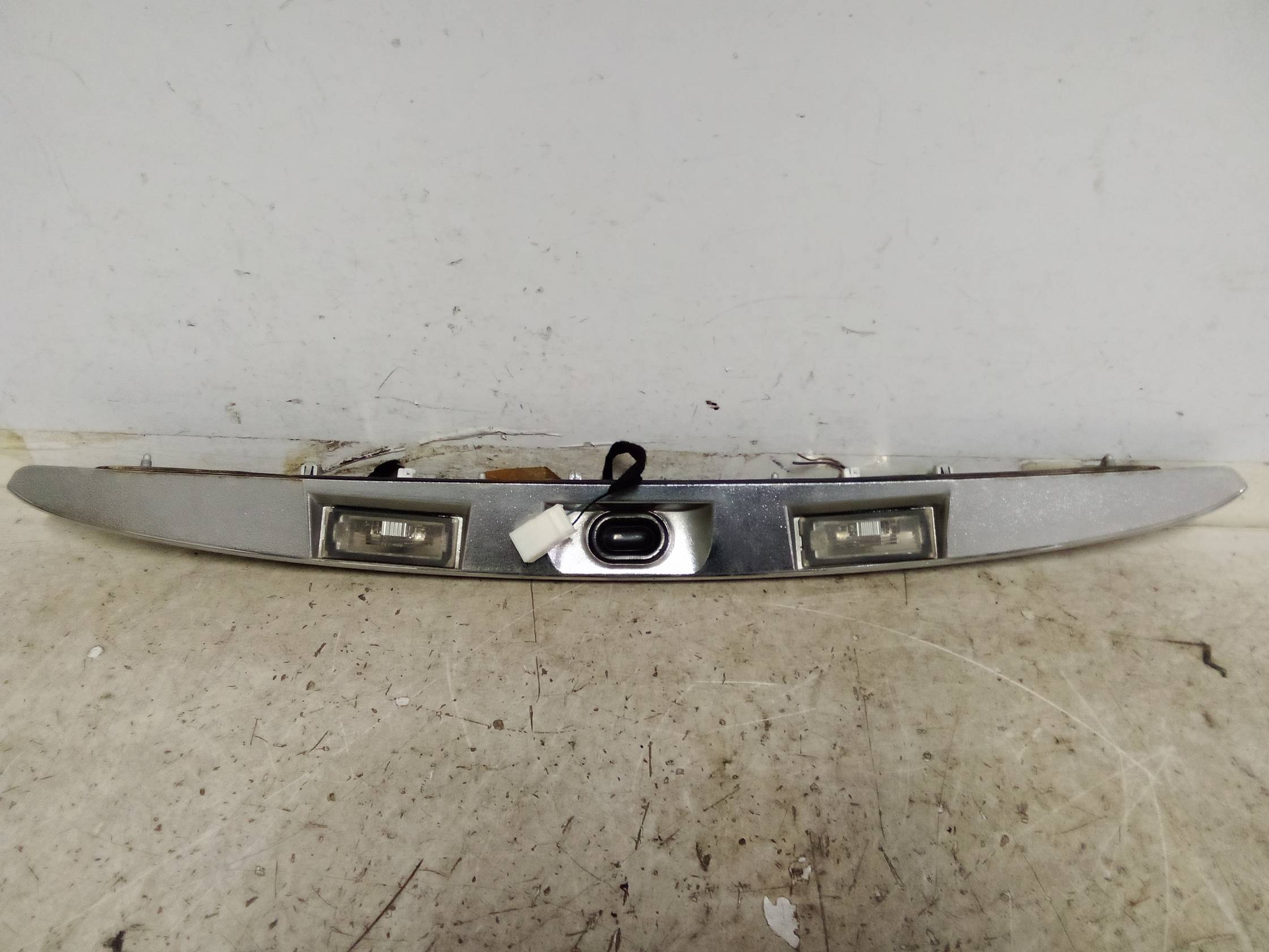 Maniglia portello post. Maniglia portello post.