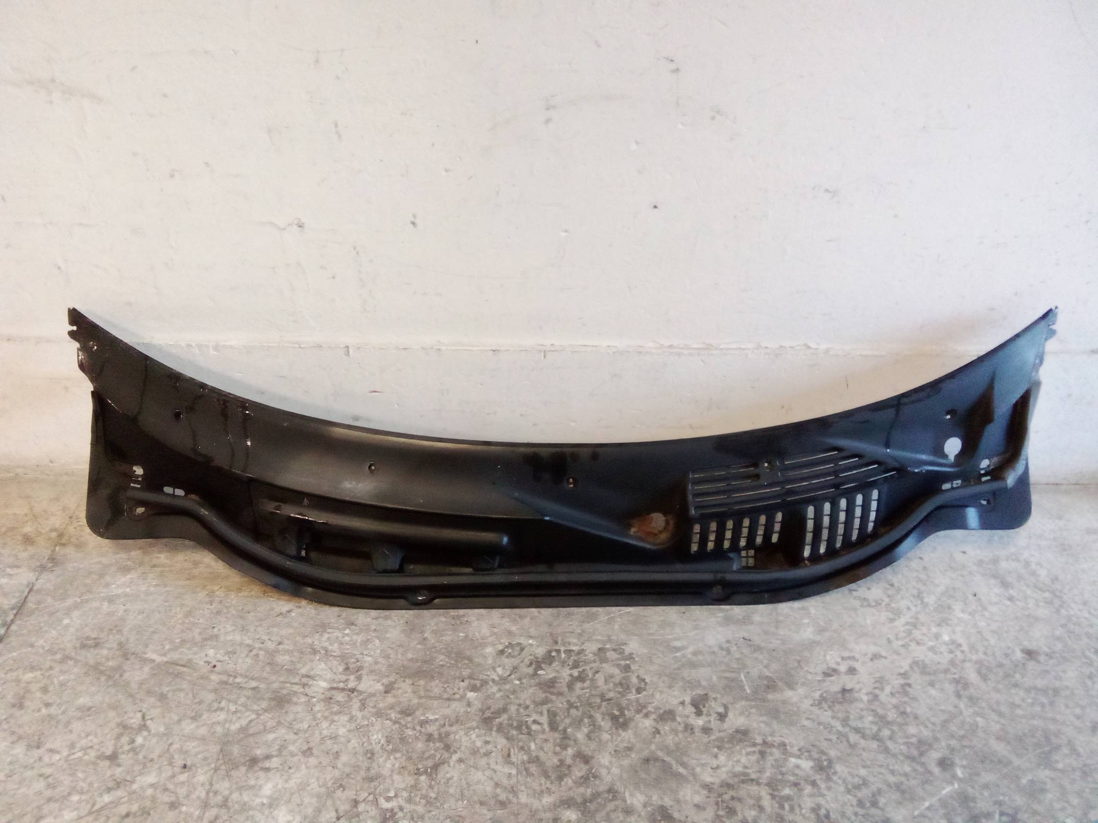 Griglia centr. sottoparabrezza