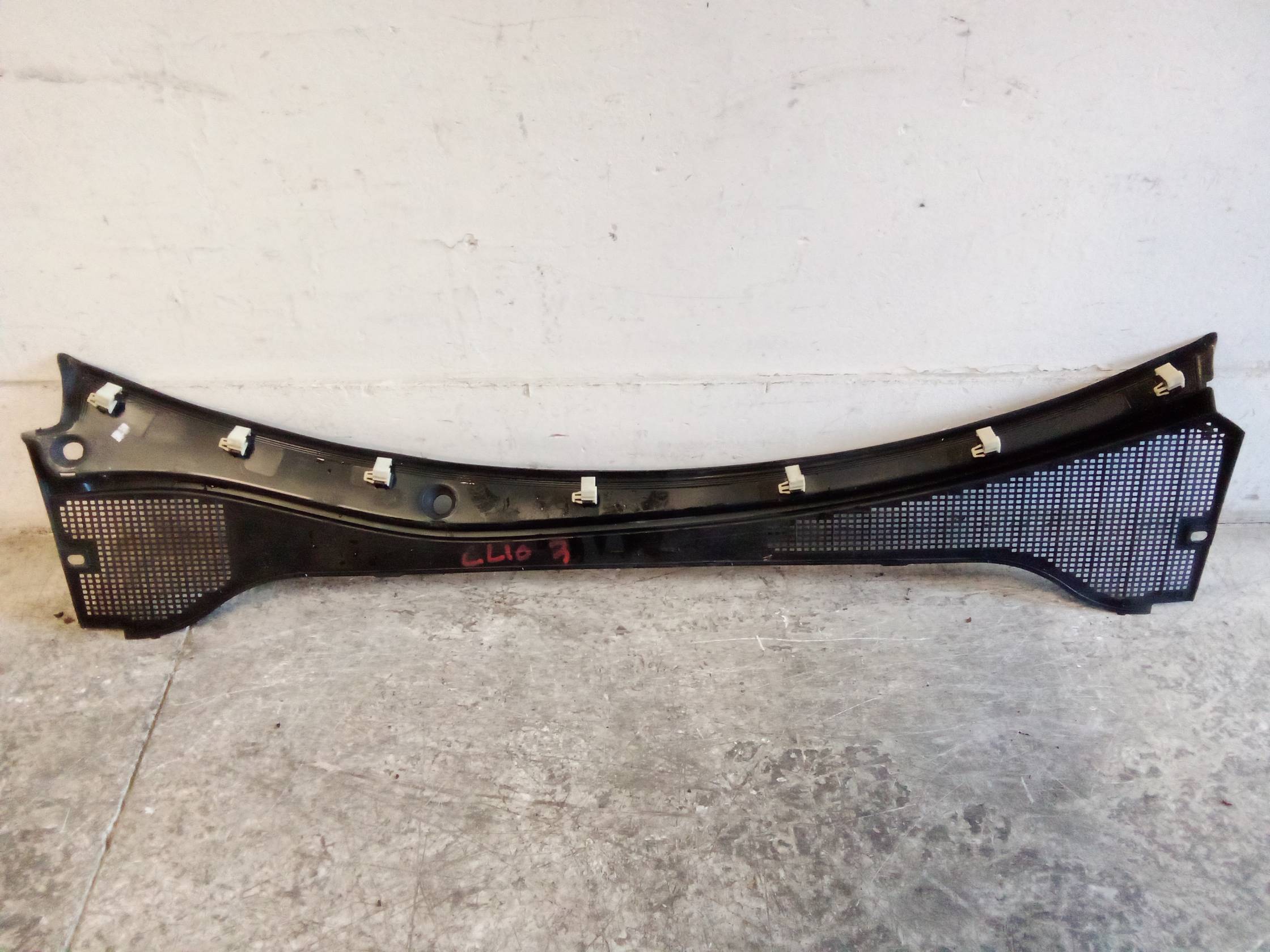 Griglia centr. sottoparabrezza