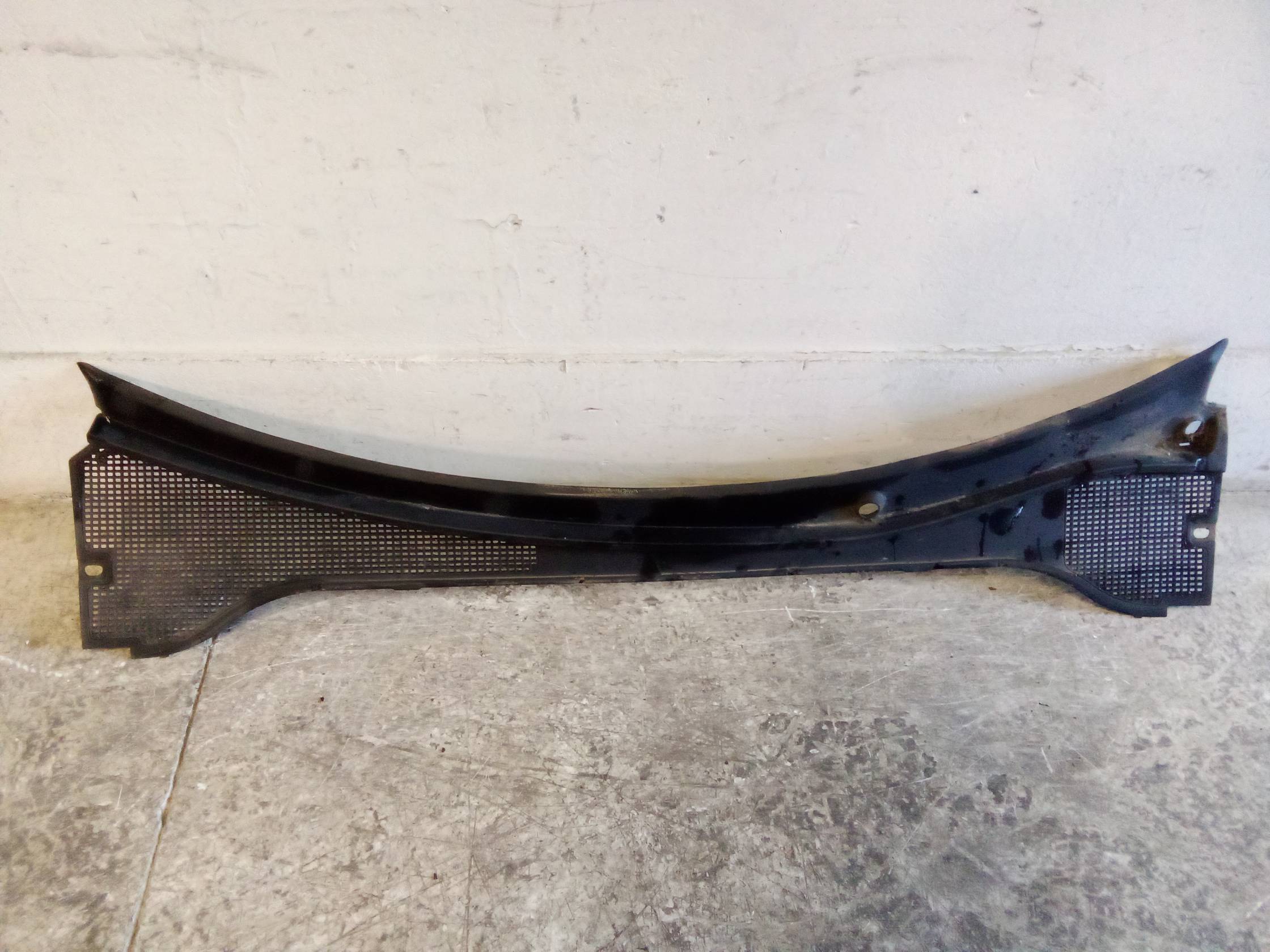 Griglia centr. sottoparabrezza