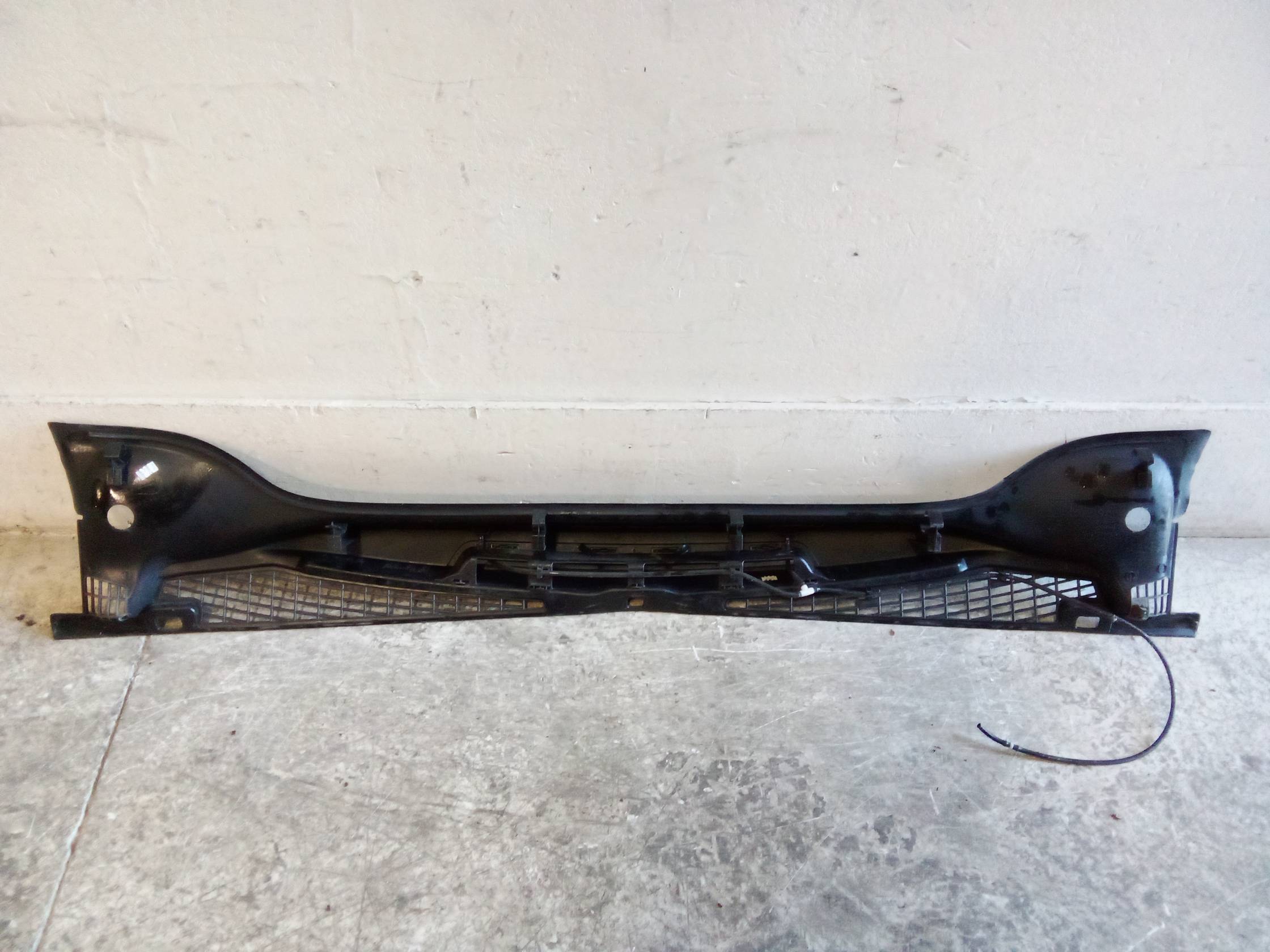 Griglia centr. sottoparabrezza