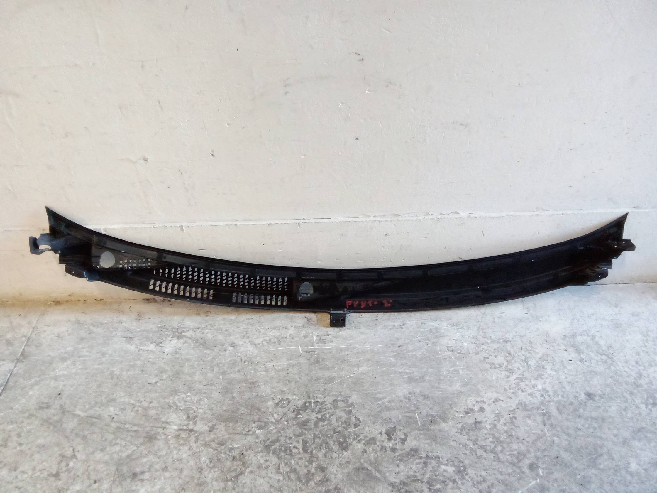 Griglia centr. sottoparabrezza