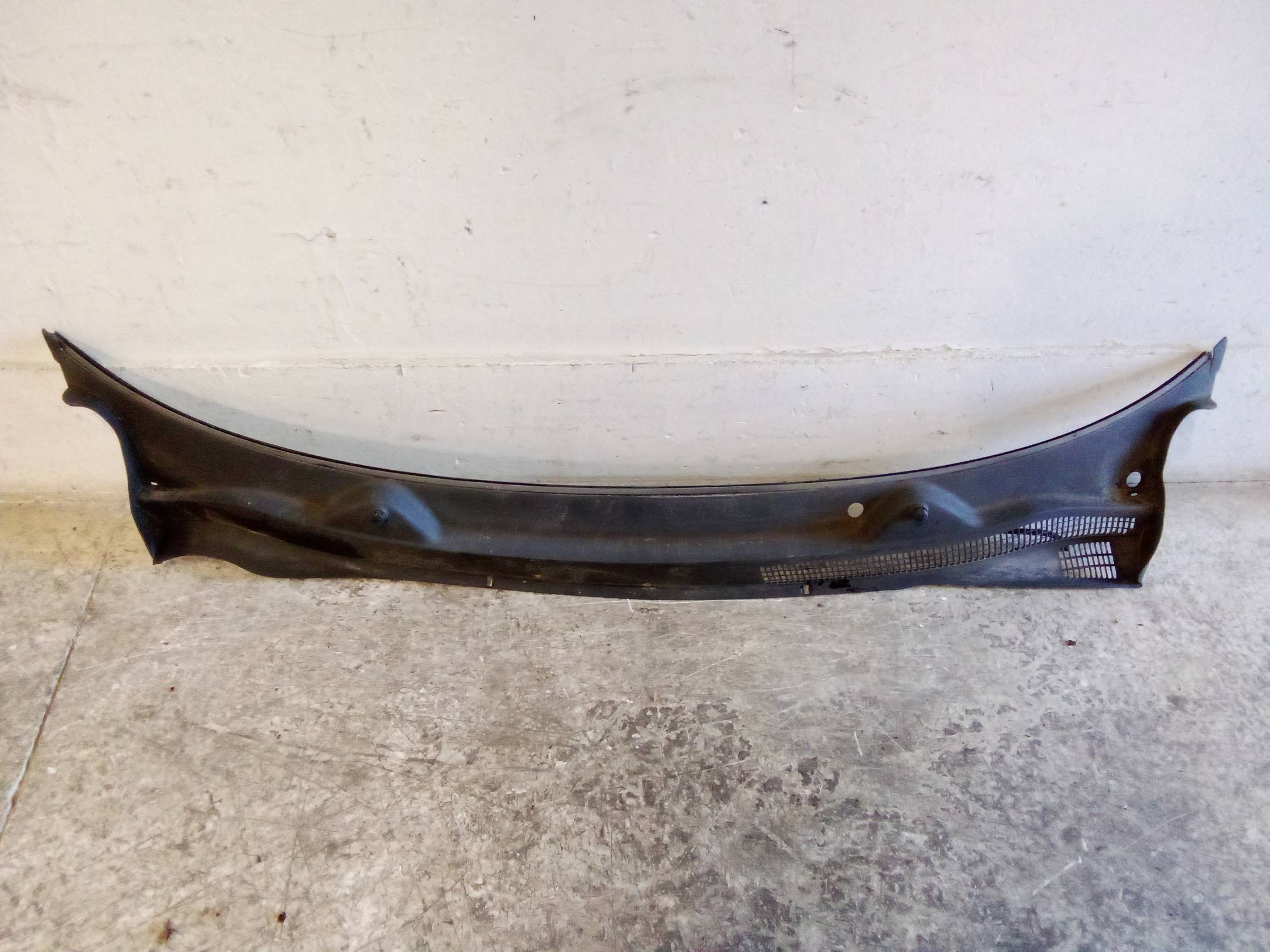 Griglia centr. sottoparabrezza