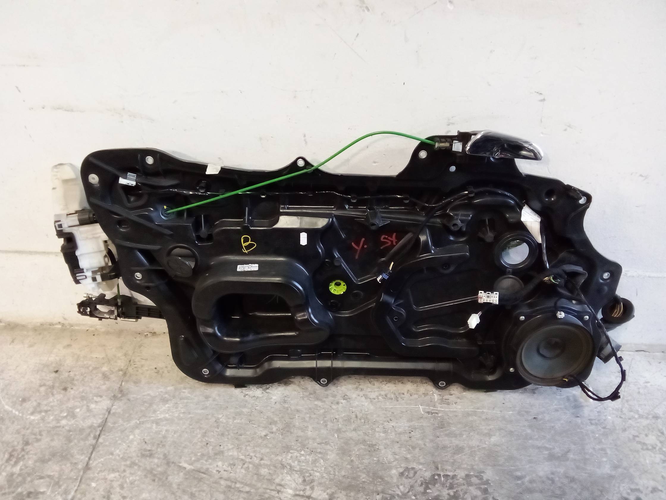 Alzacristallo elettr. porta ant. con motorino sx.