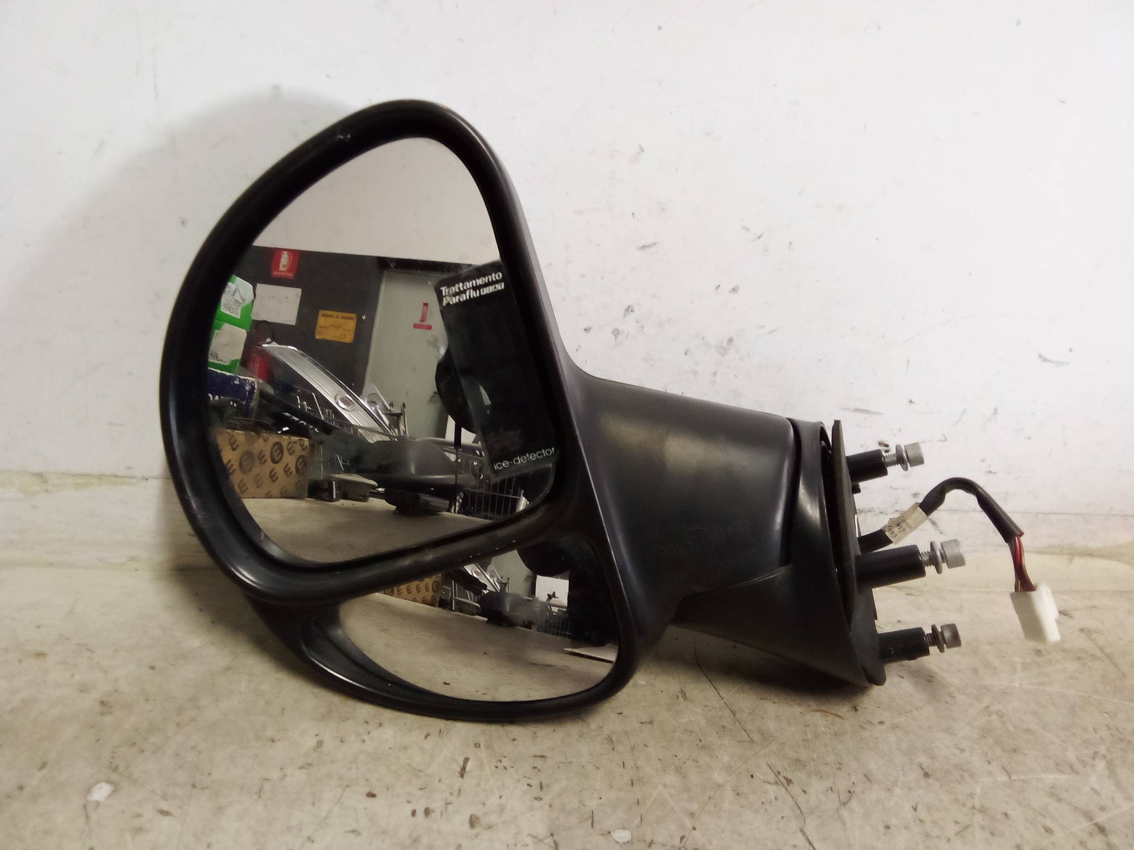 Retrovisore est. regolaz. elettr. sx.