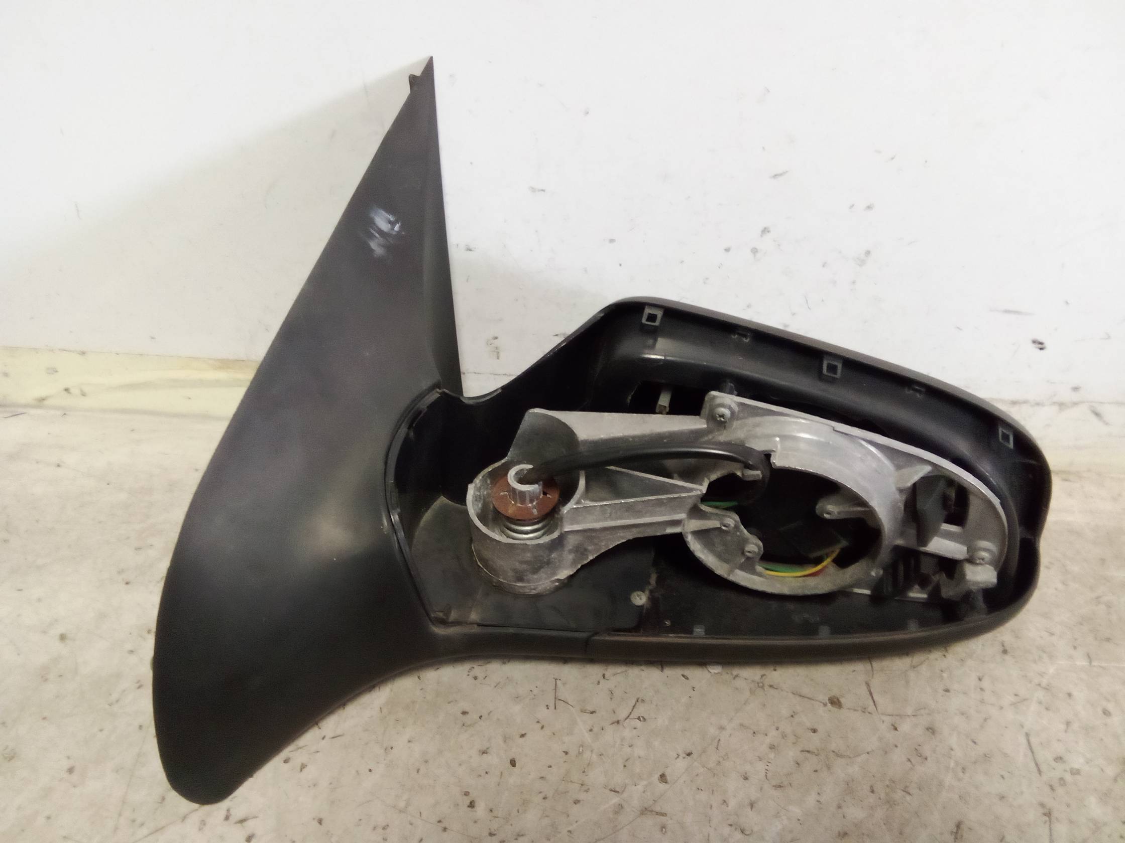 Retrovisore est. regolaz. elettr. sx.