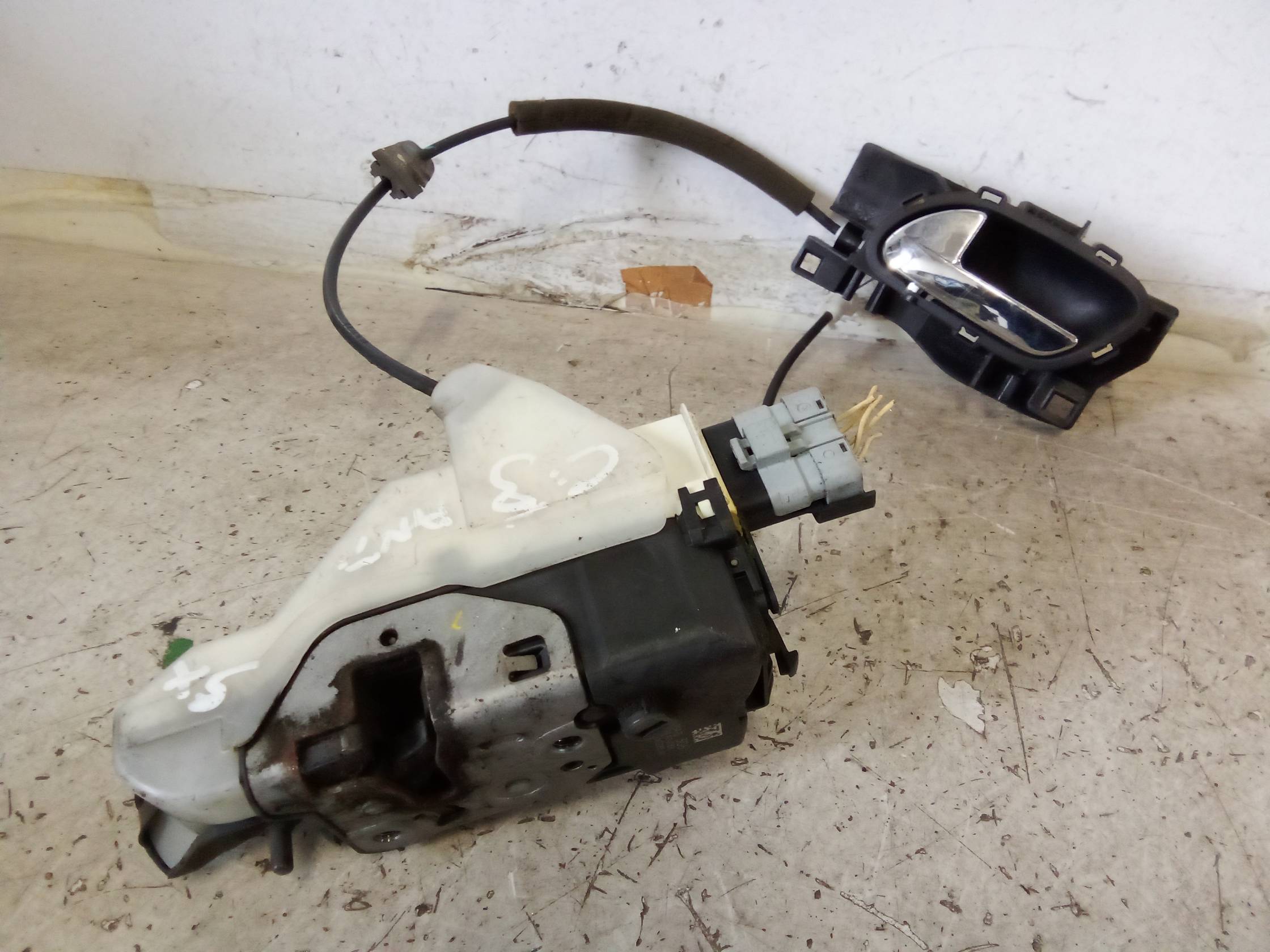 Serratura porta ant. sx.