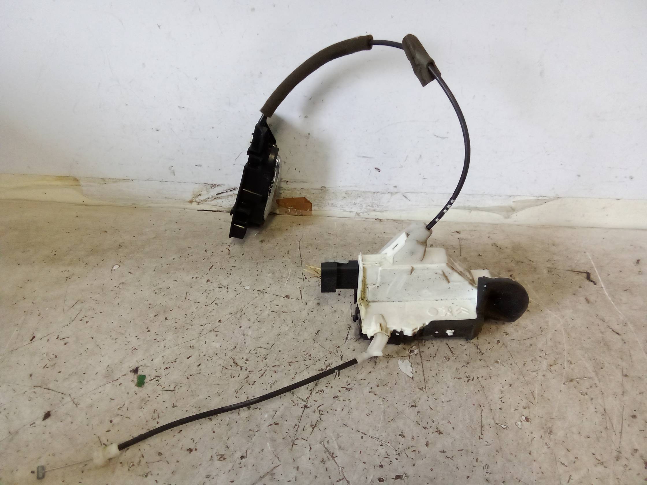 Serratura porta ant. sx.