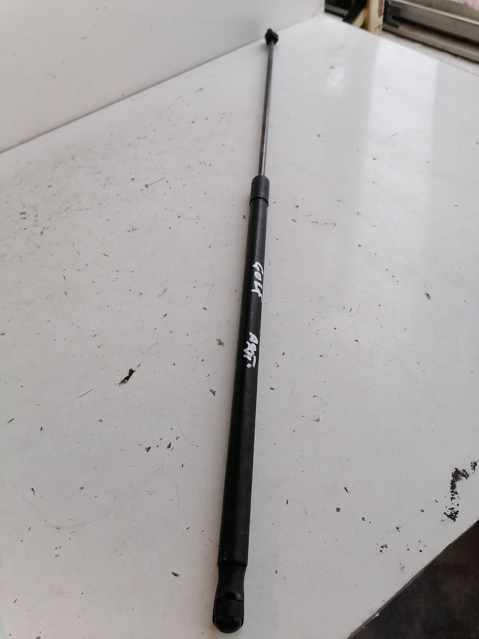 Asta ammortizzante cofano ant.