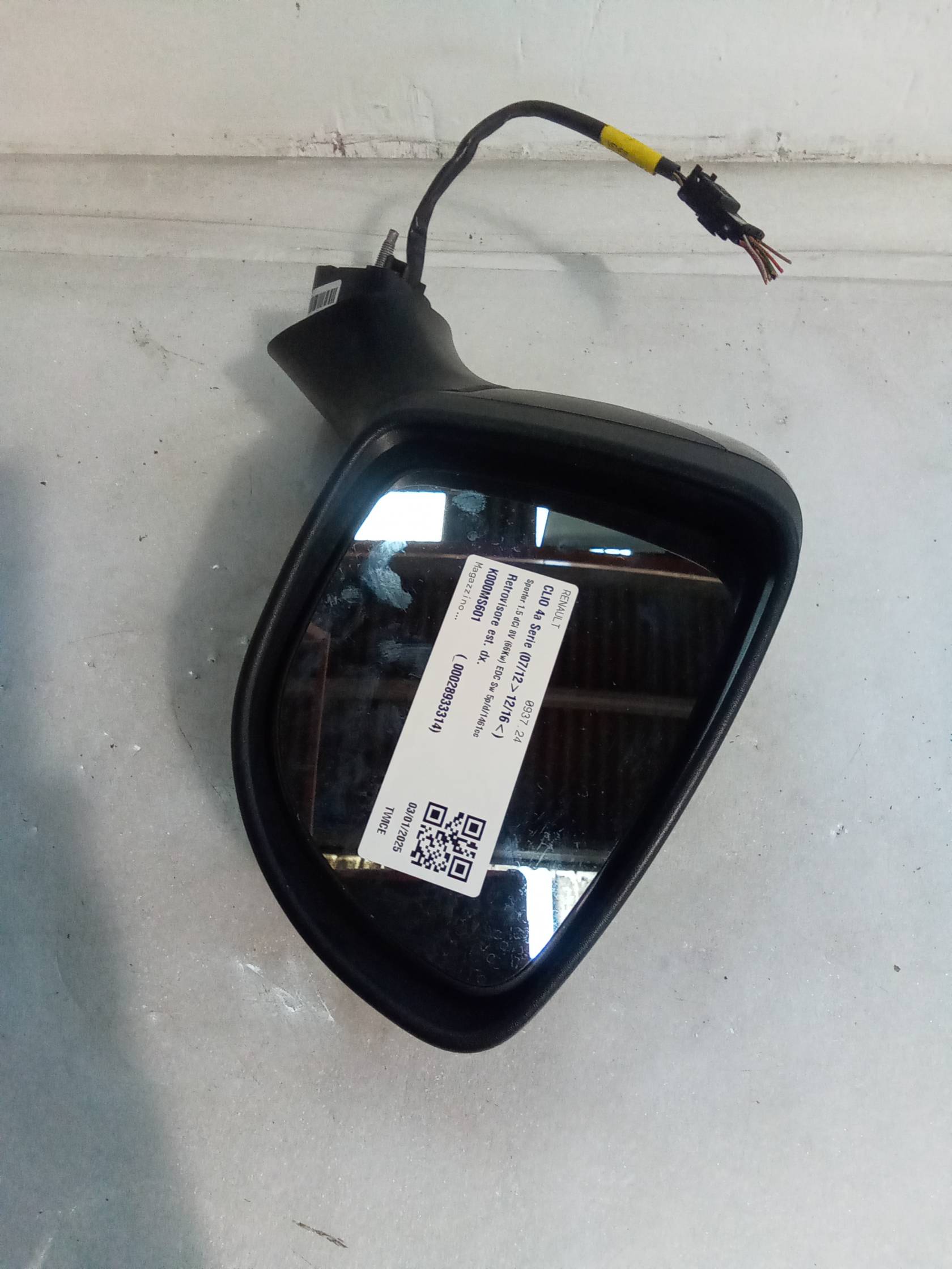 Retrovisore est. dx.