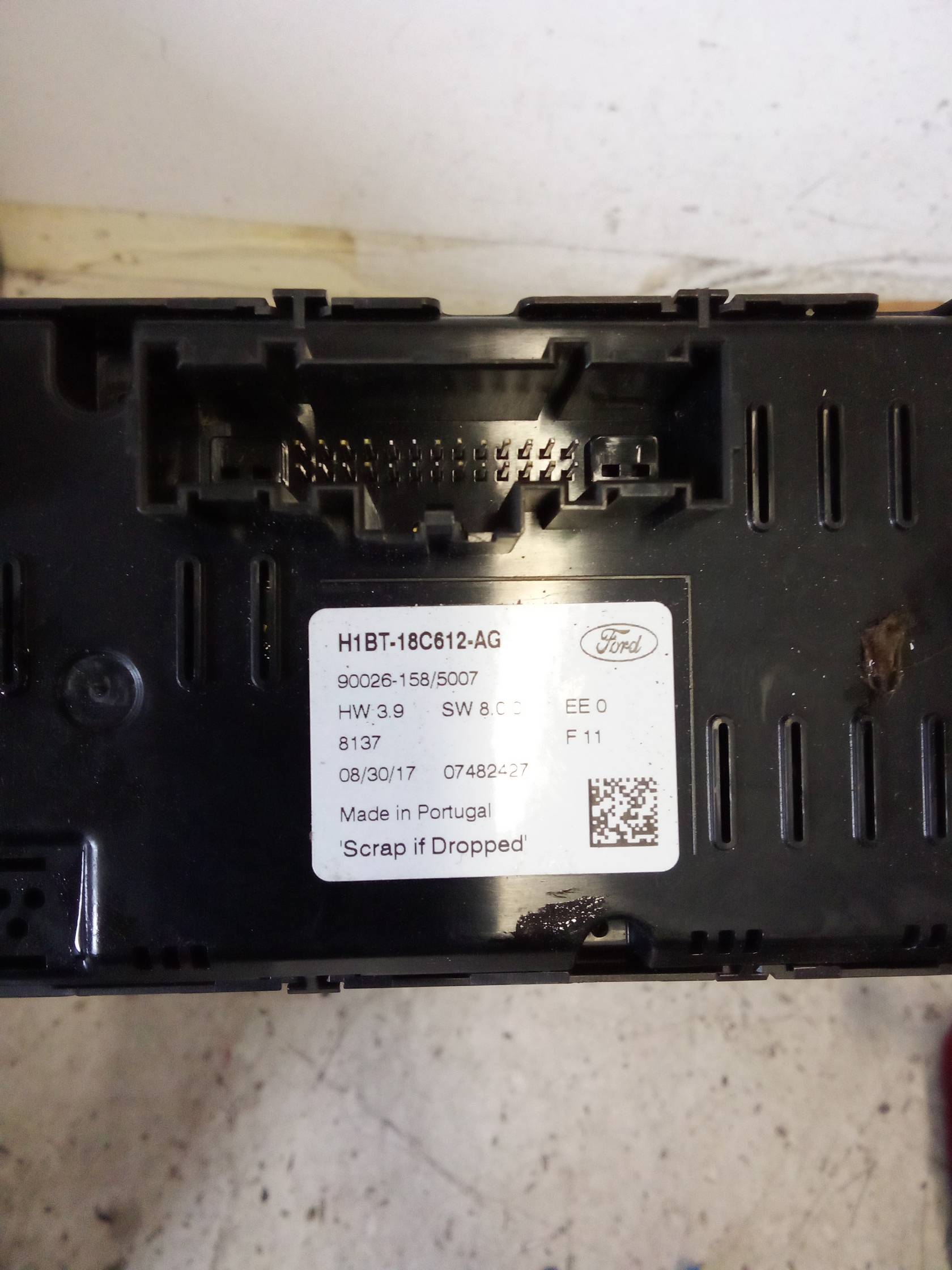 Blocco comando climatizzazione Blocco comando climatizzazione