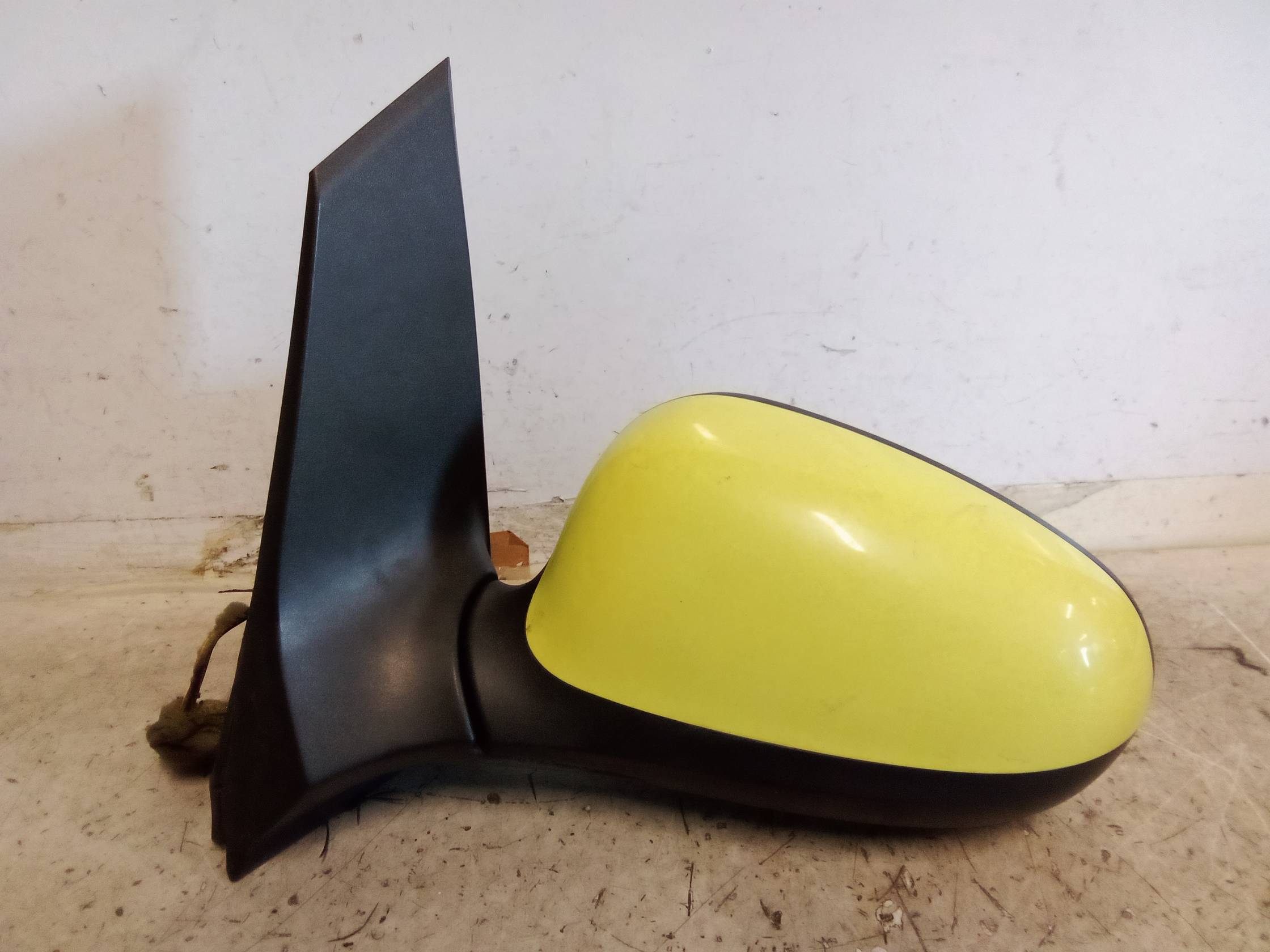 Retrovisore est. regolaz. elettr. sx.