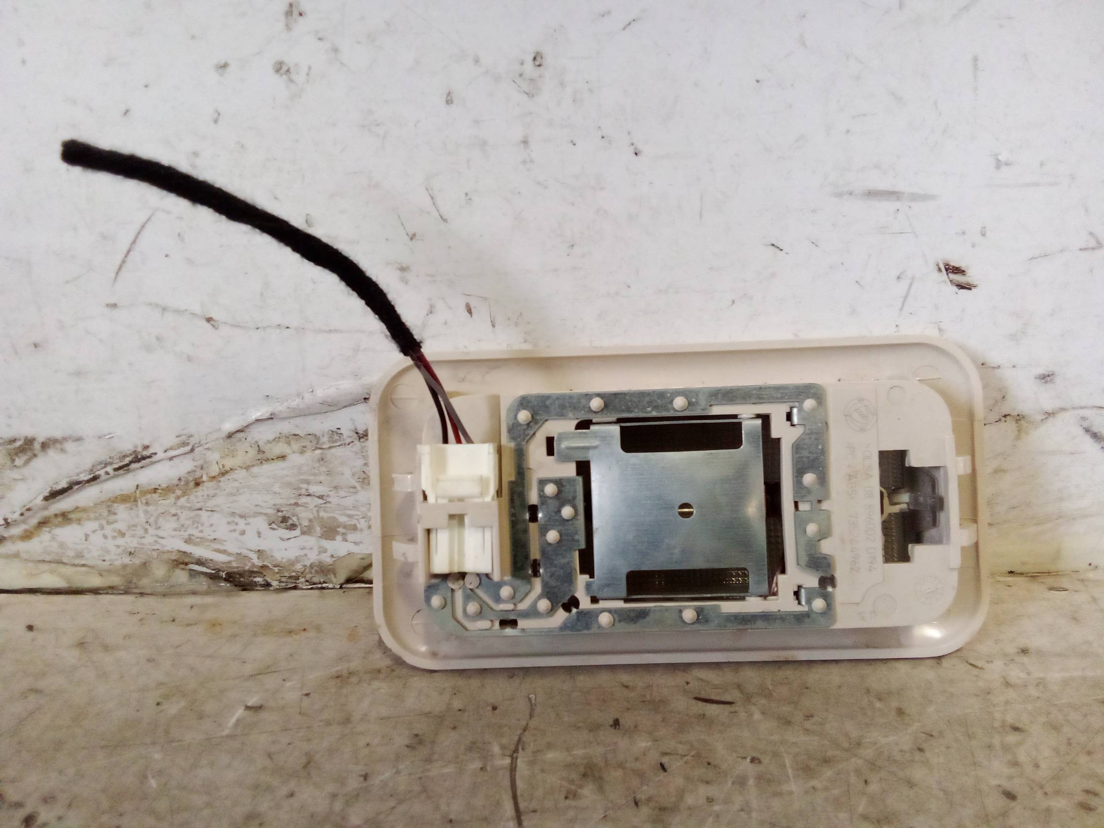 Luce cortesia ant. tetto