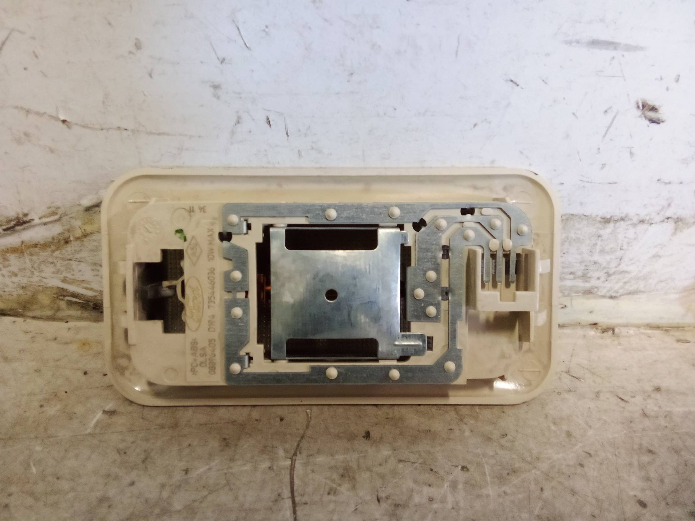 Luce cortesia ant. tetto