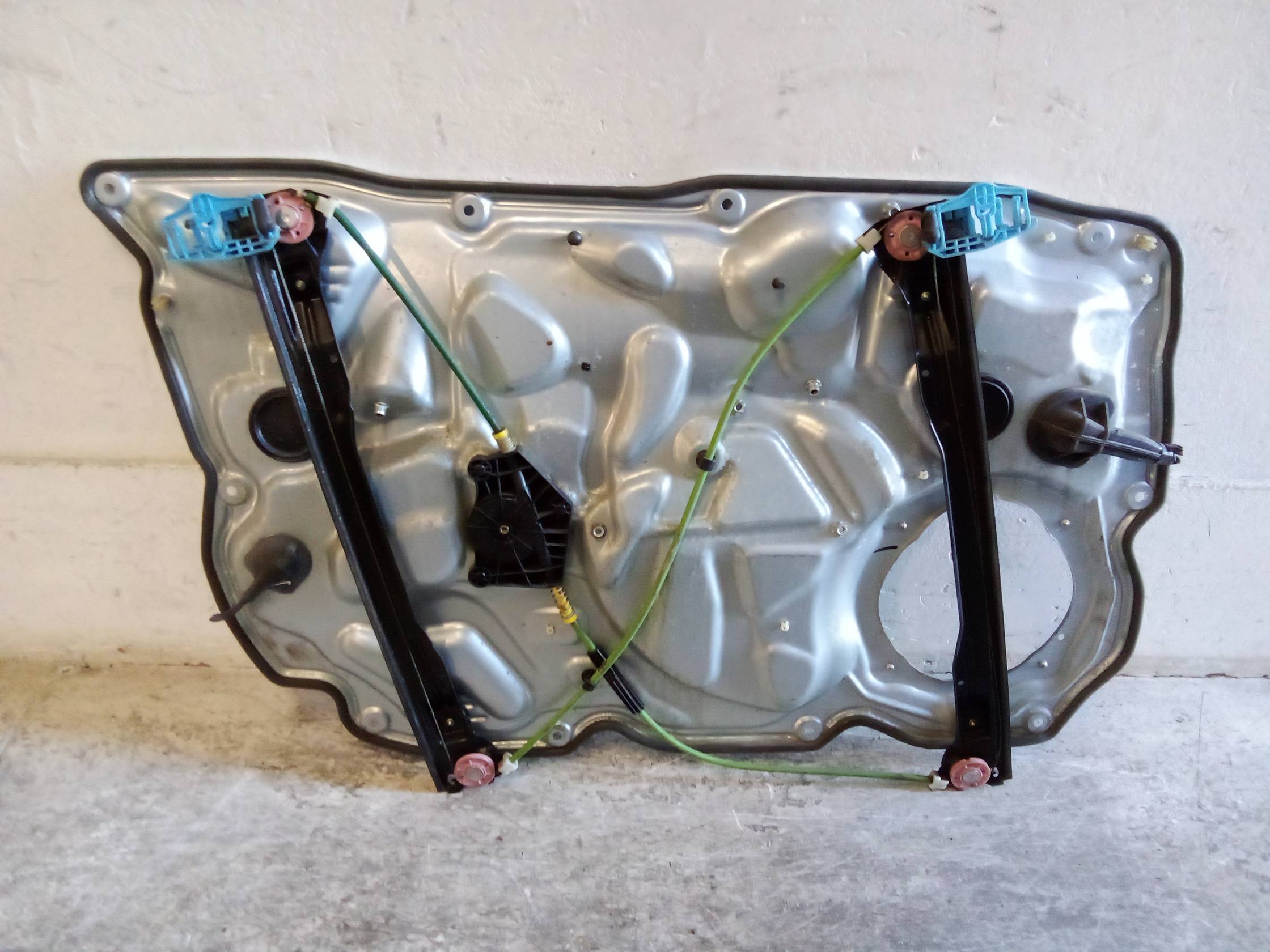 Alzacristallo elettr. porta ant. dx.