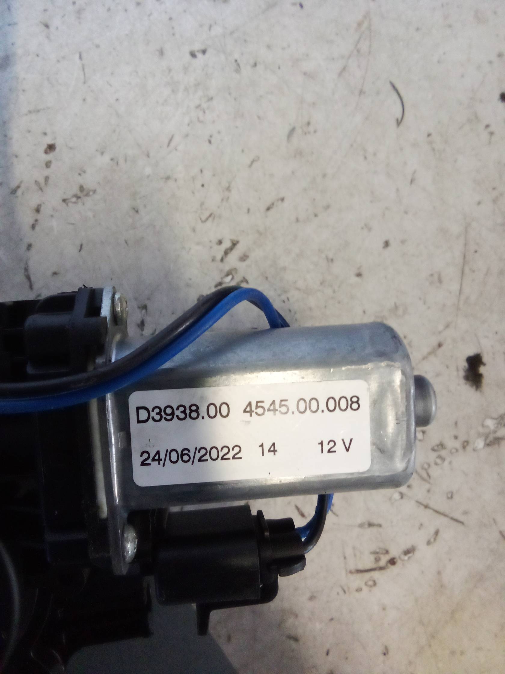 Alzacristallo elettr. porta ant. sx.