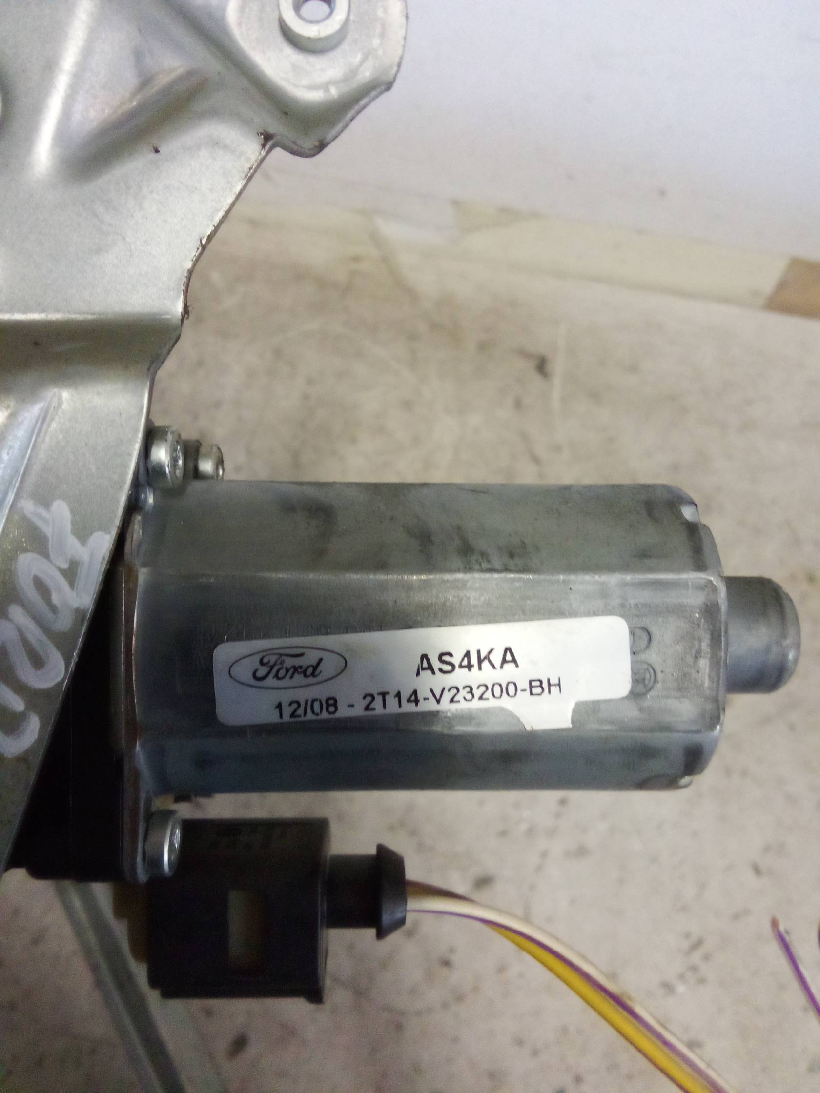 Alzacristallo elettr. porta ant. dx.