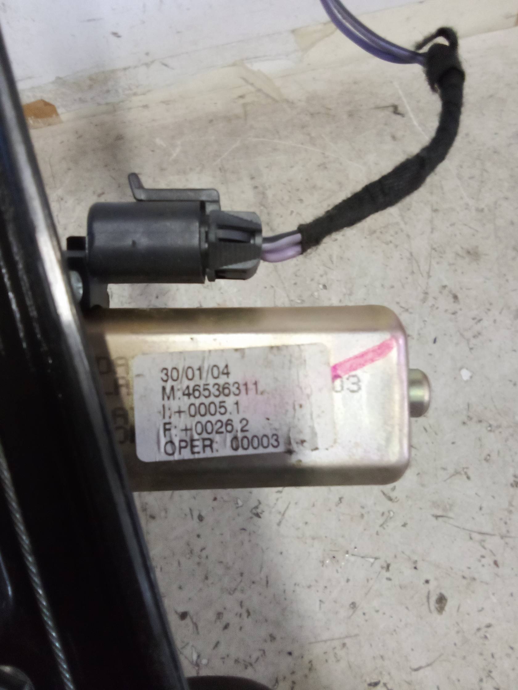 Alzacristallo elettr. porta ant. dx. Alzacristallo elettr. porta ant. dx.