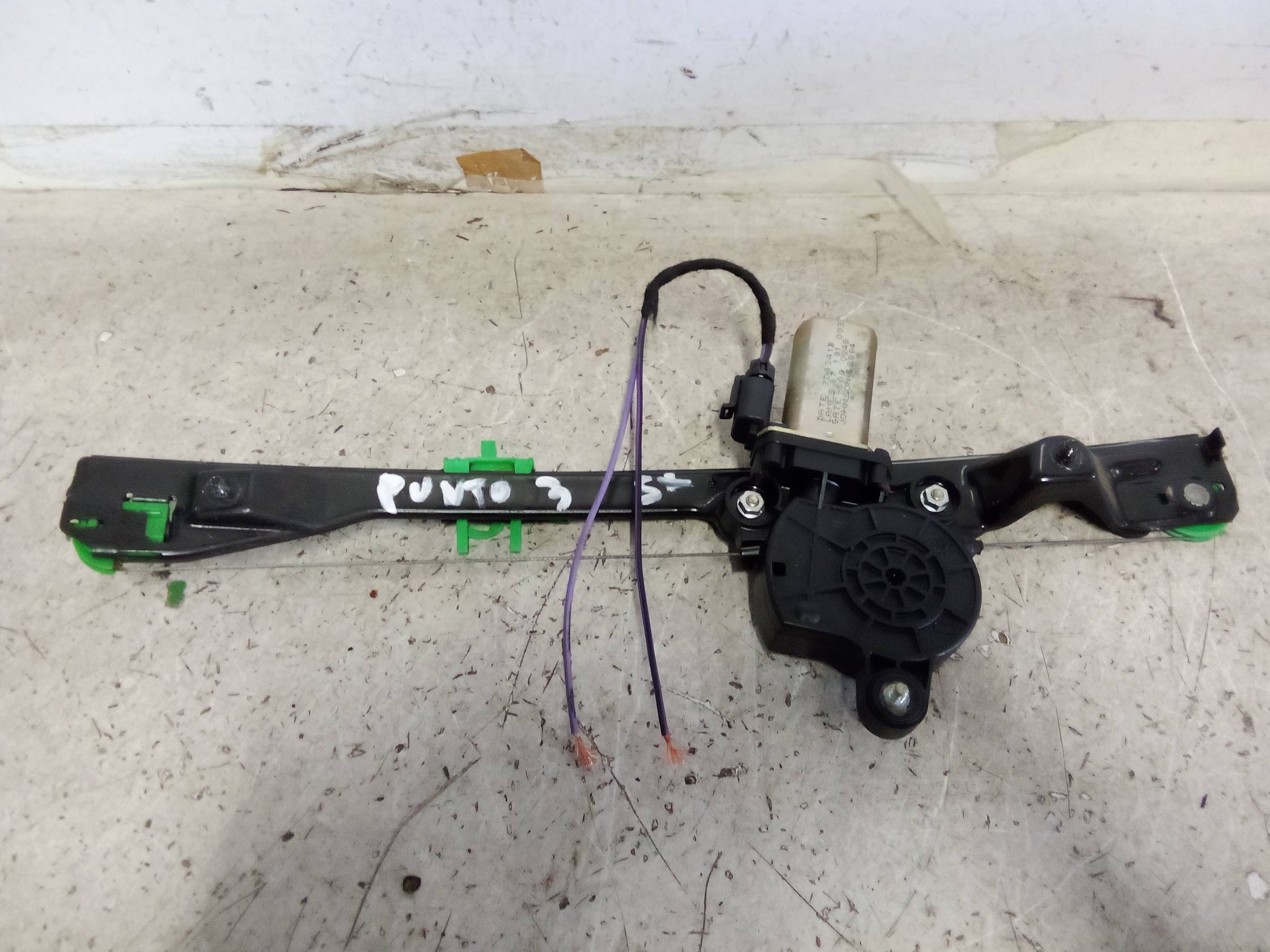 Alzacristallo elettr. porta ant. sx.