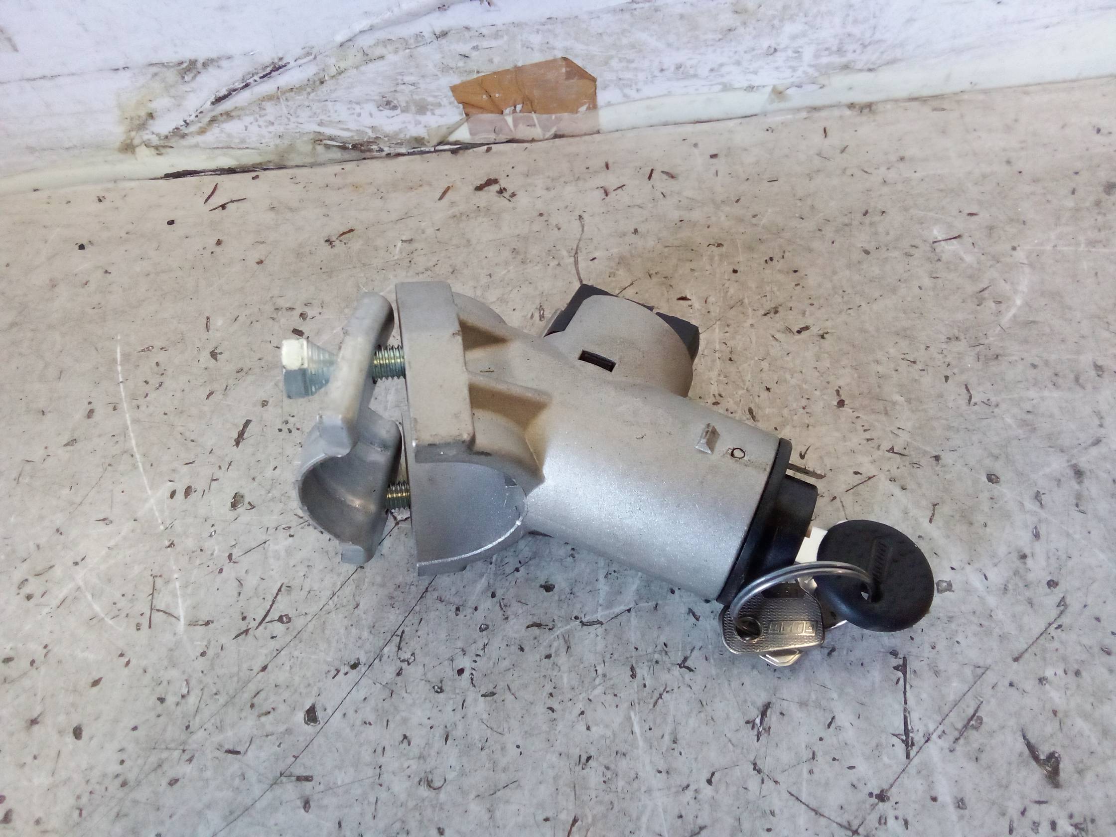 Commutatore avviamento Commutatore avviamento