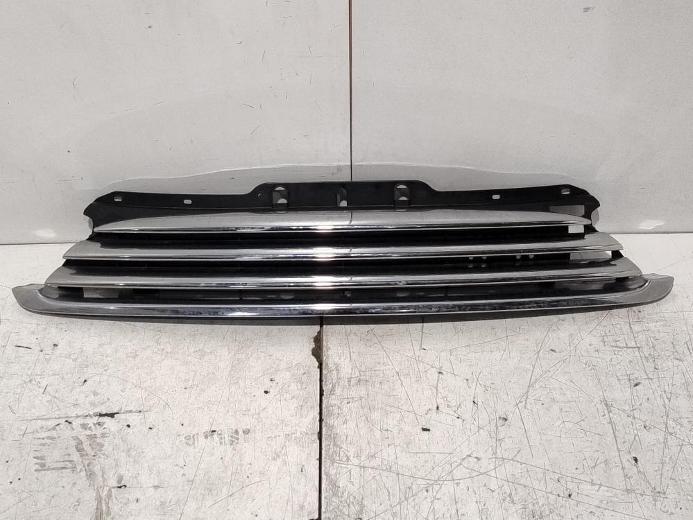 Griglia paraurti ant.