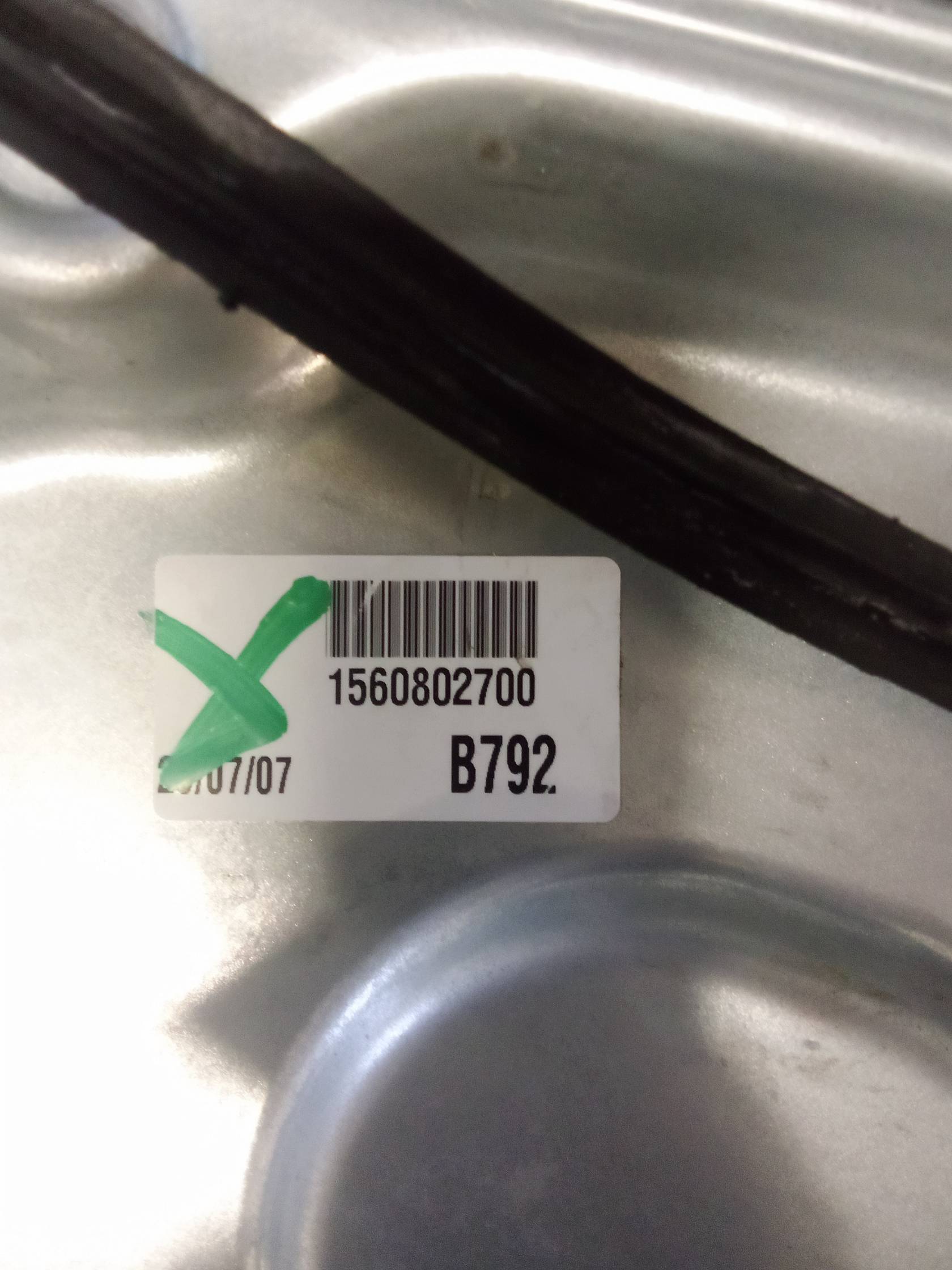 Alzacristallo elettr. porta post. sx.