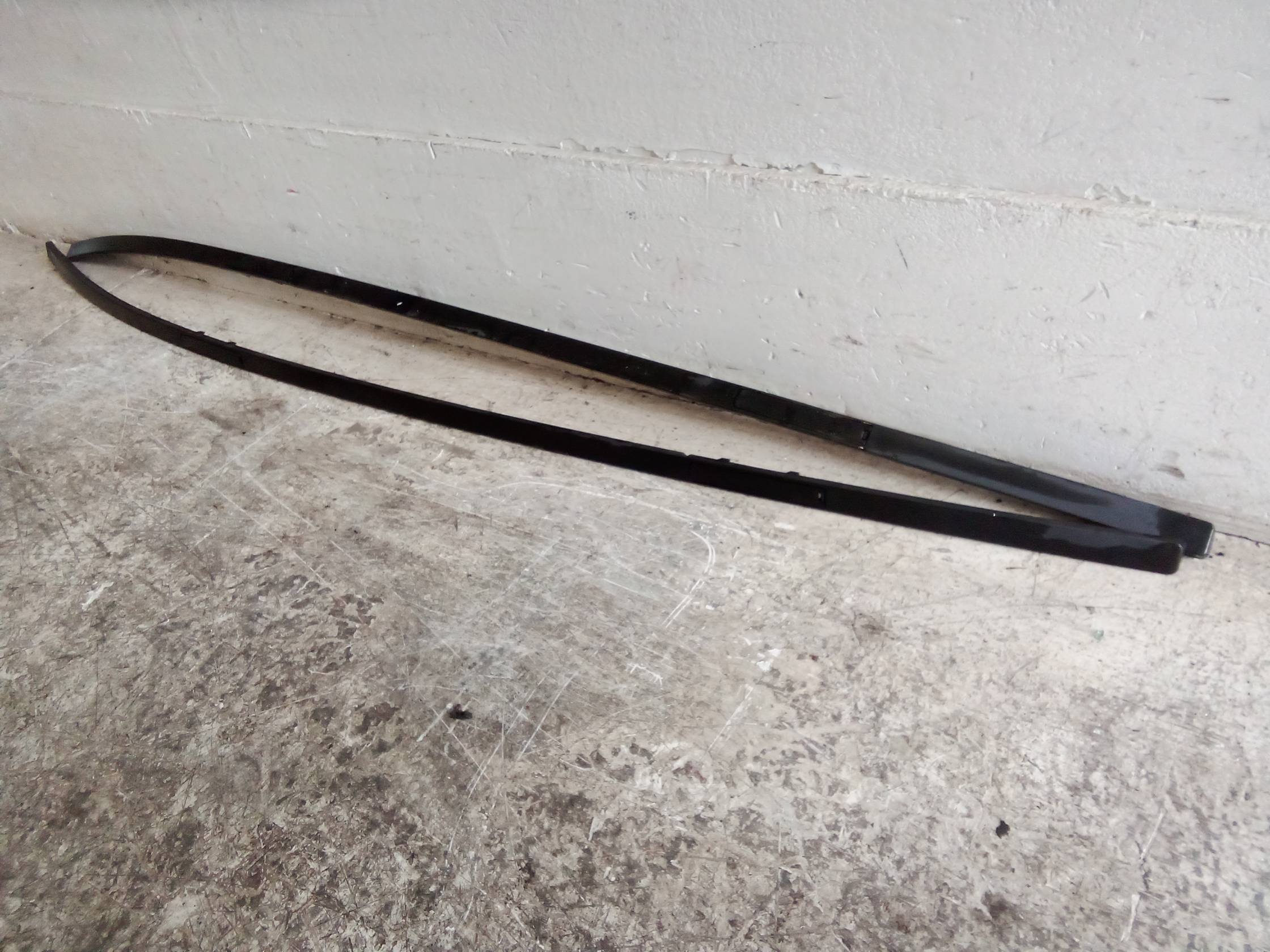 MODANATURA MONTANTE ANTERIORE