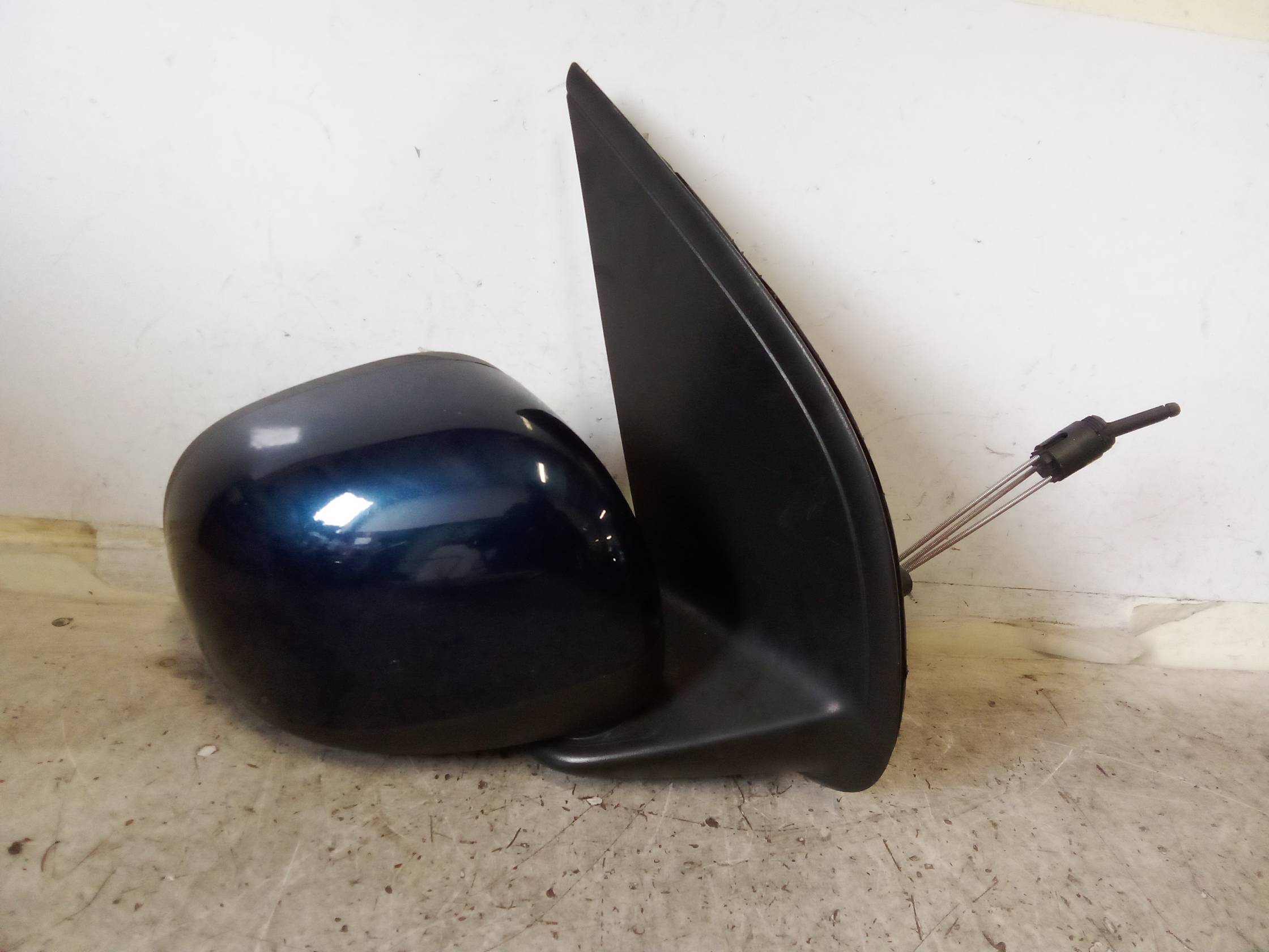 Retrovisore est. dx.