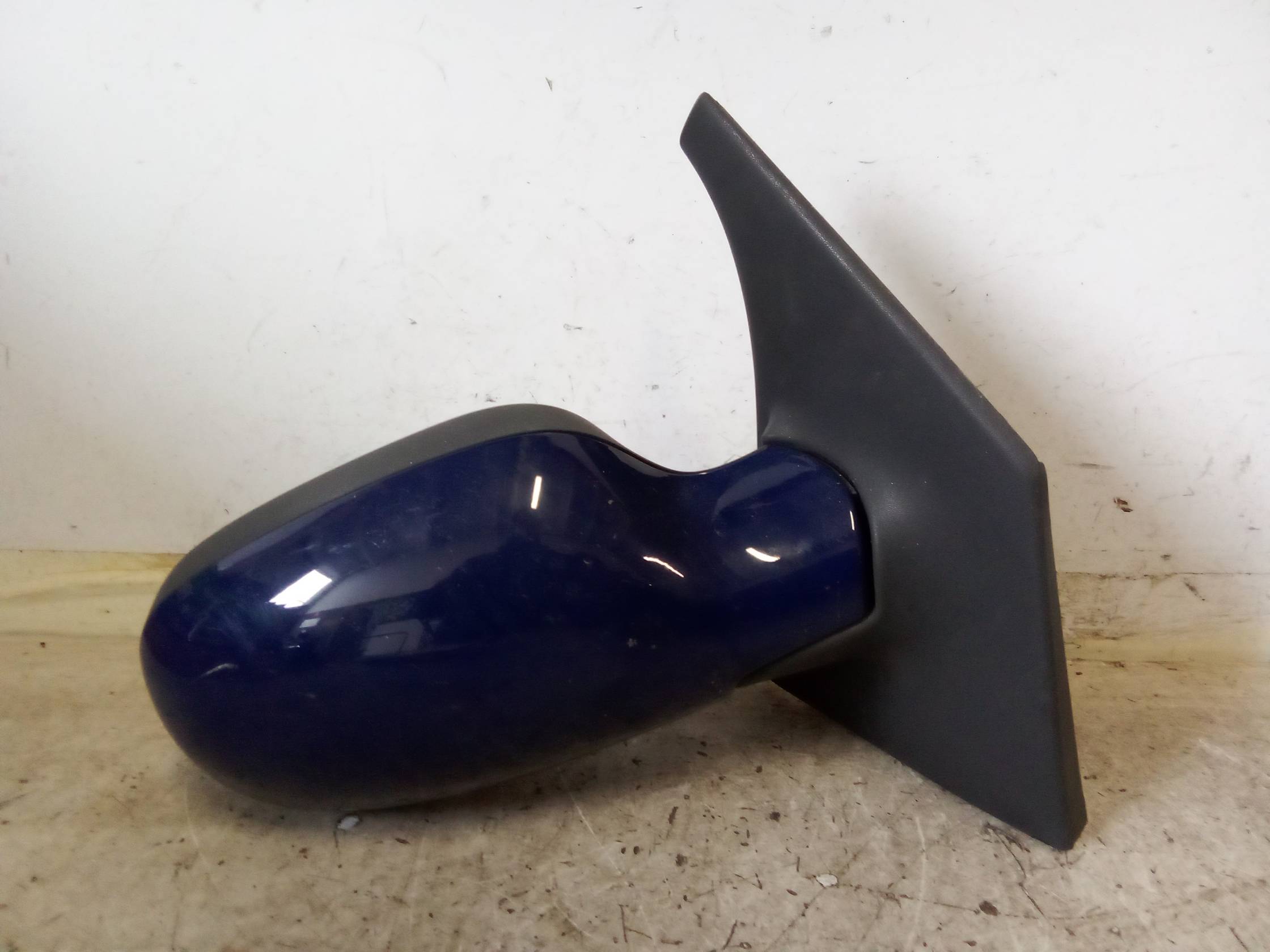 Retrovisore est. regolaz. elettr. dx.