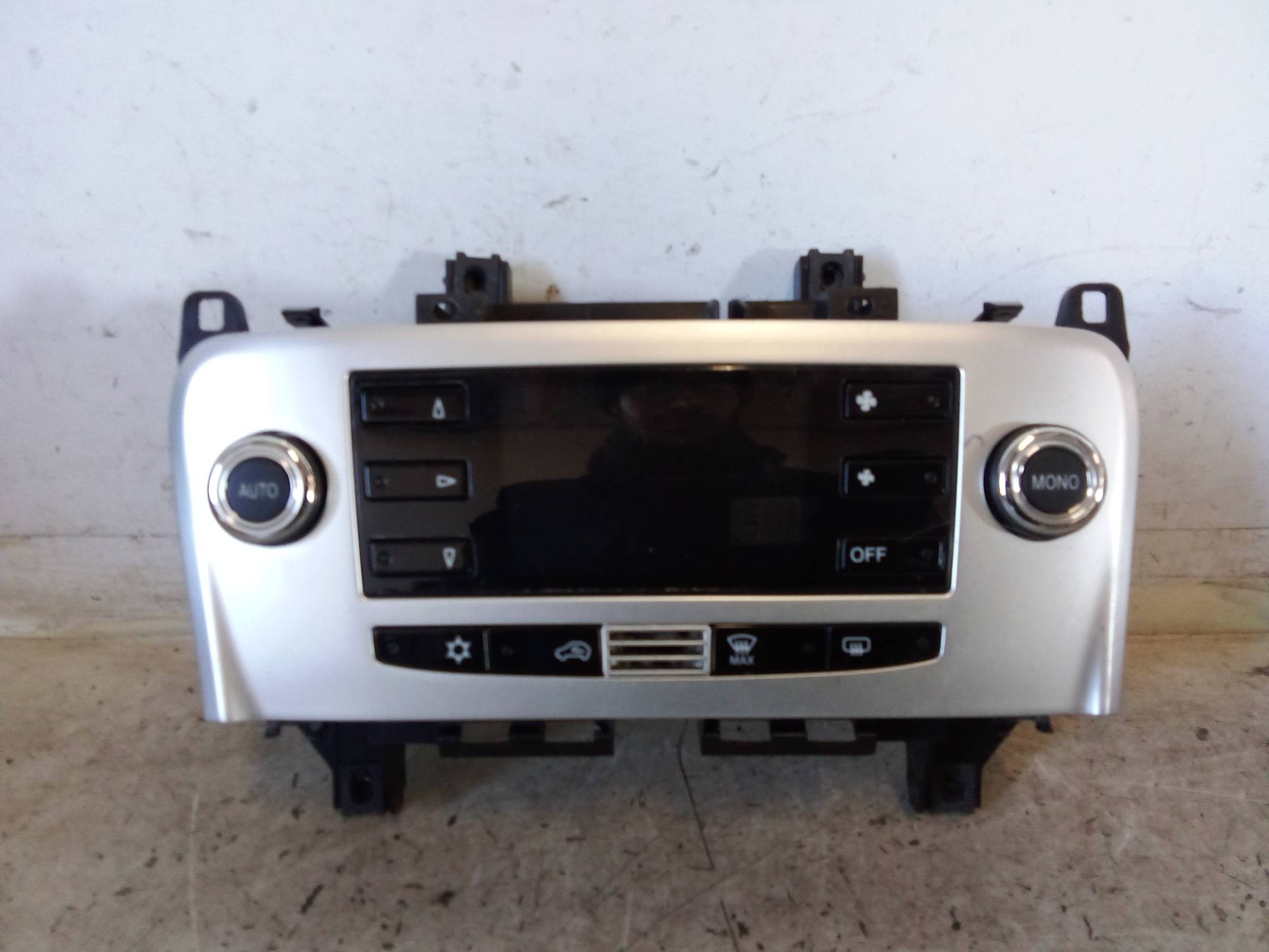 Display multifunzione