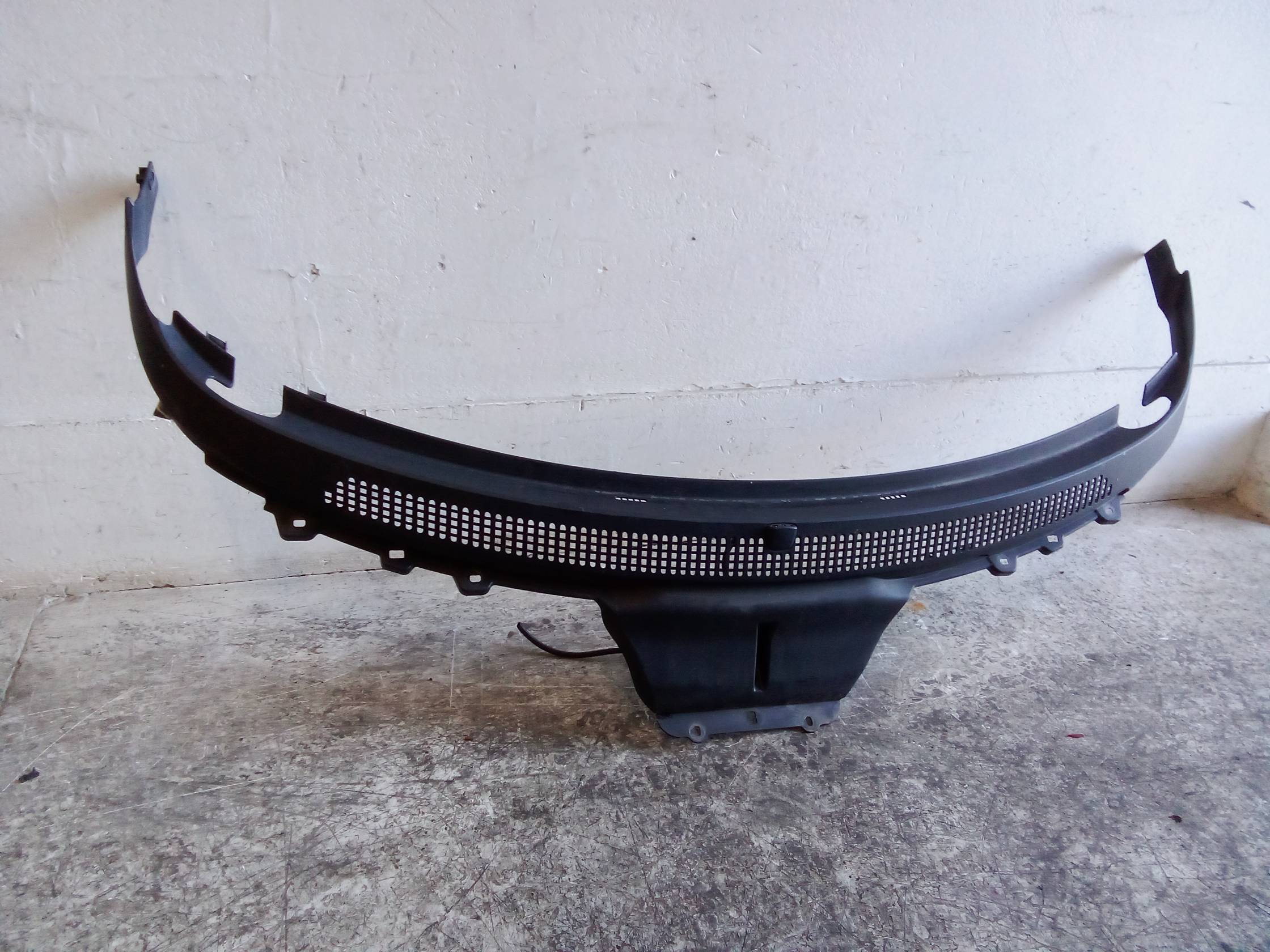 Griglia centr. sottoparabrezza