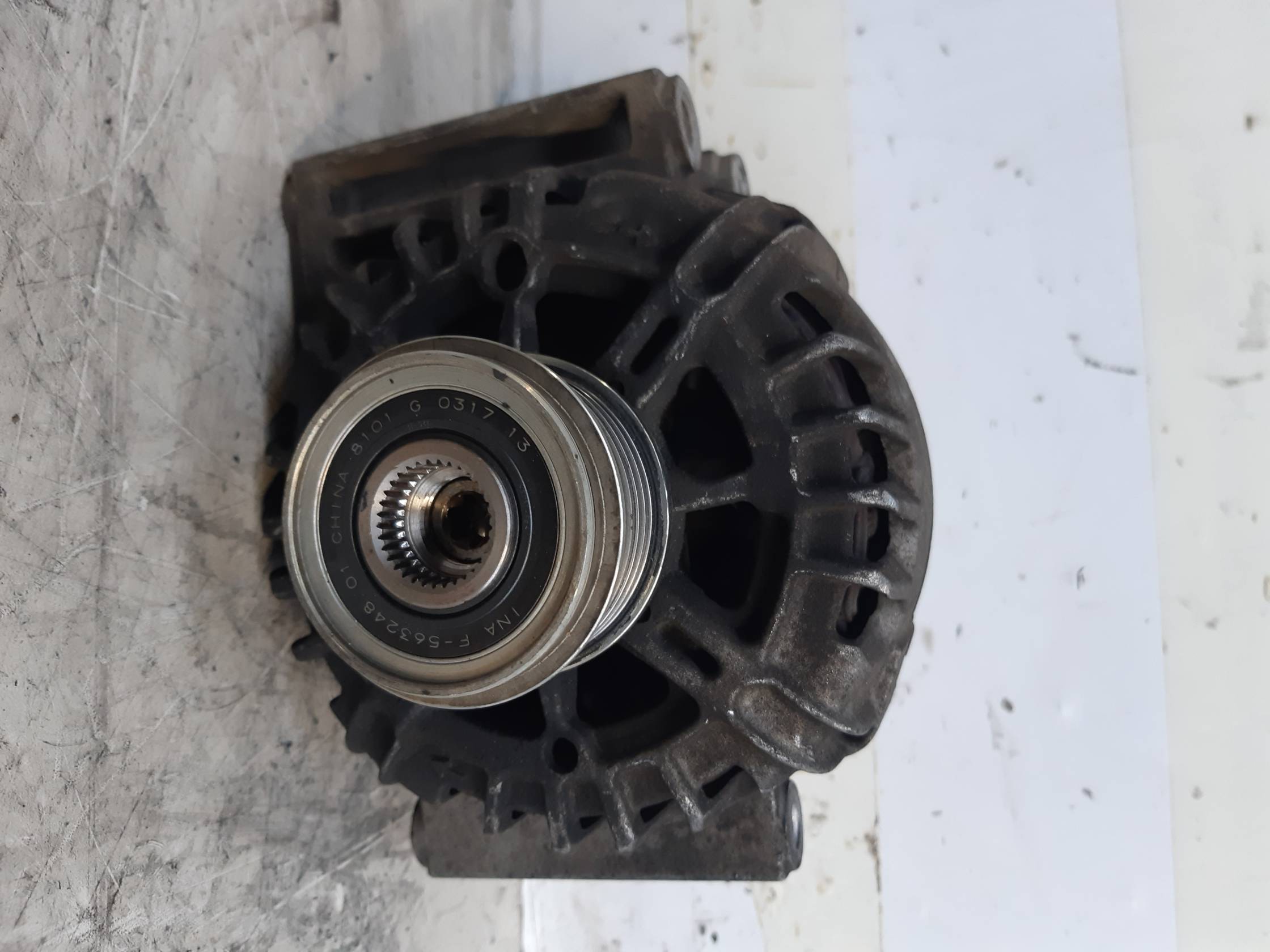 Alternatore Alternatore