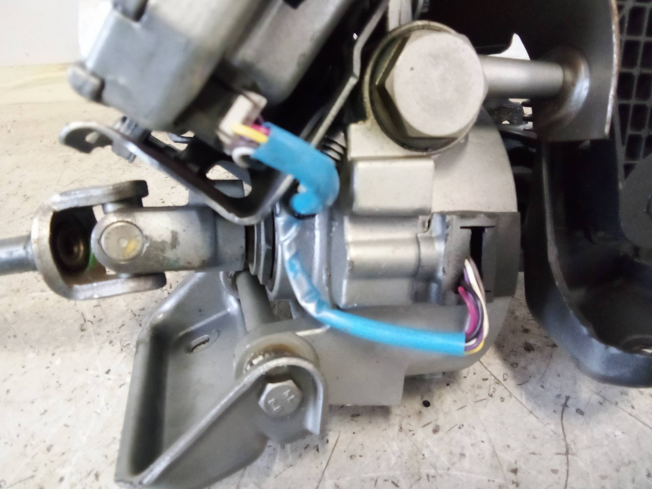 Servosterzo elettronico