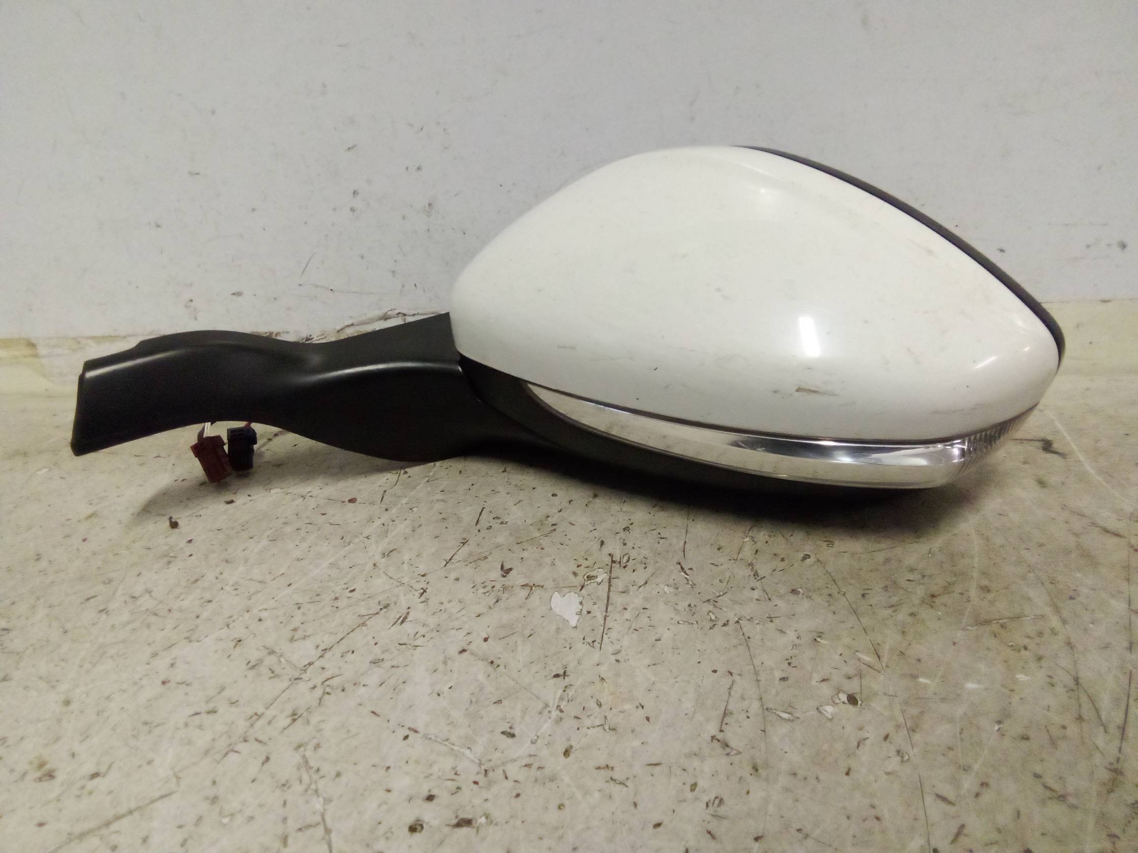 Retrovisore est. regolaz. elettr. sx.