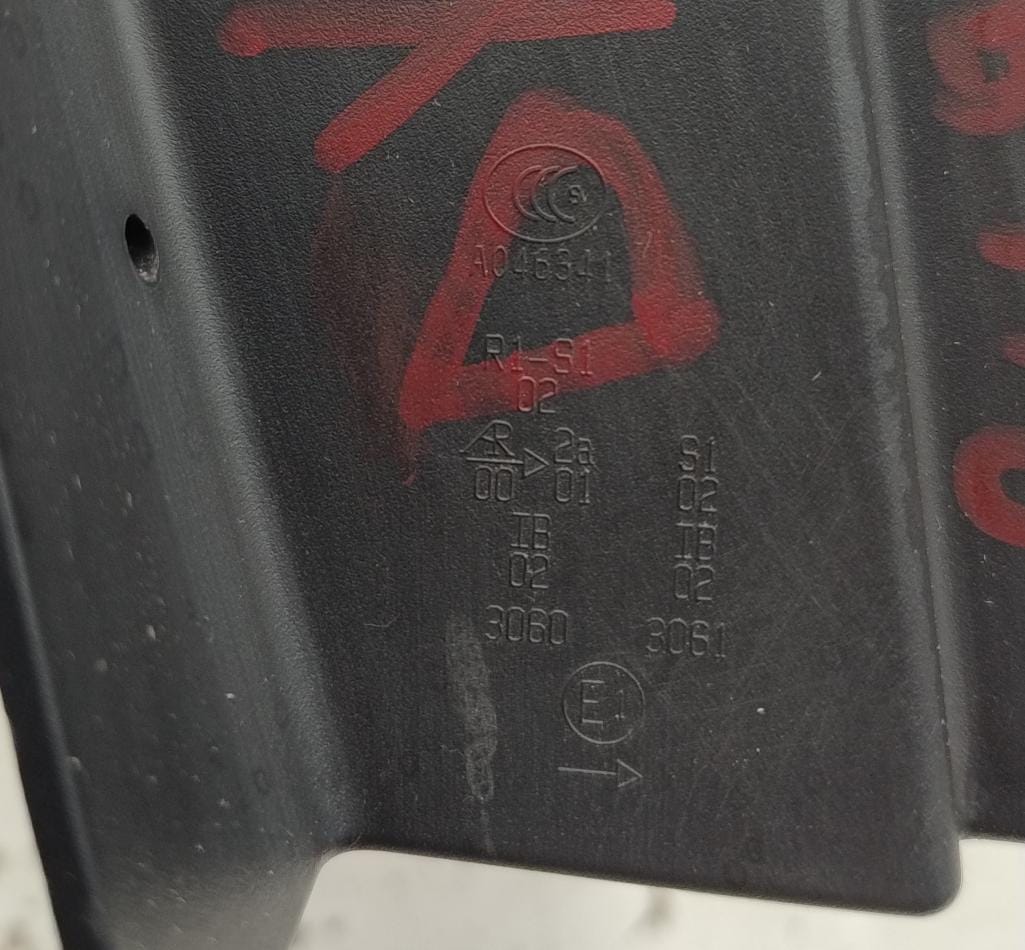 Fanale post. parte est. dx.