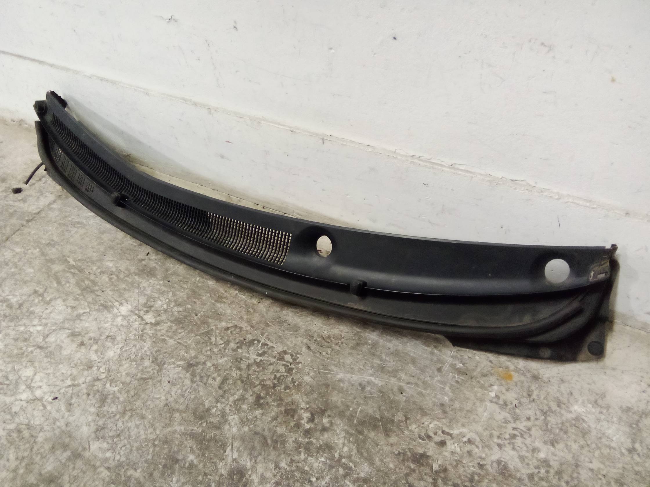 Griglia centr. sottoparabrezza