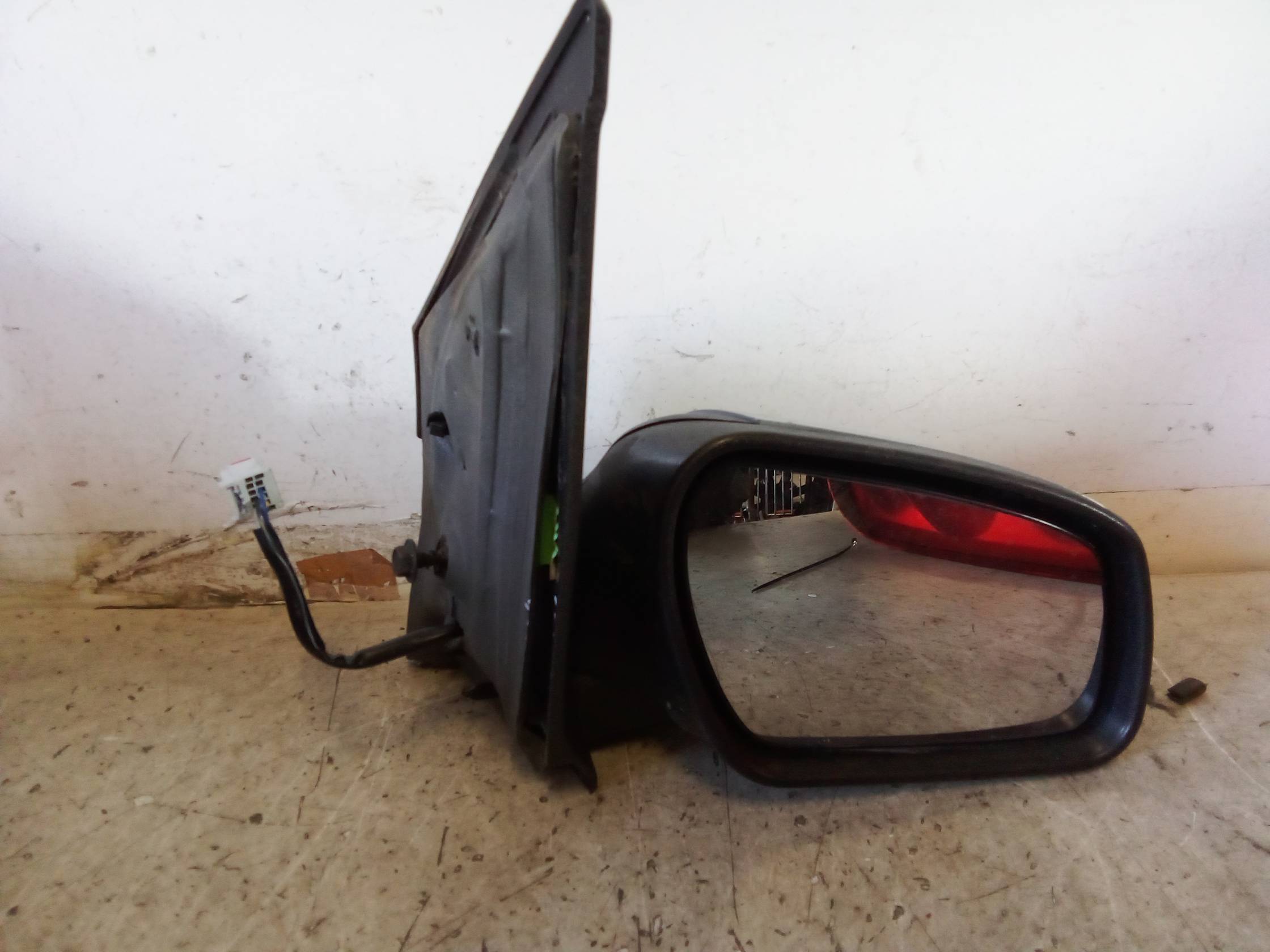 Retrovisore est. regolaz. elettr. dx.