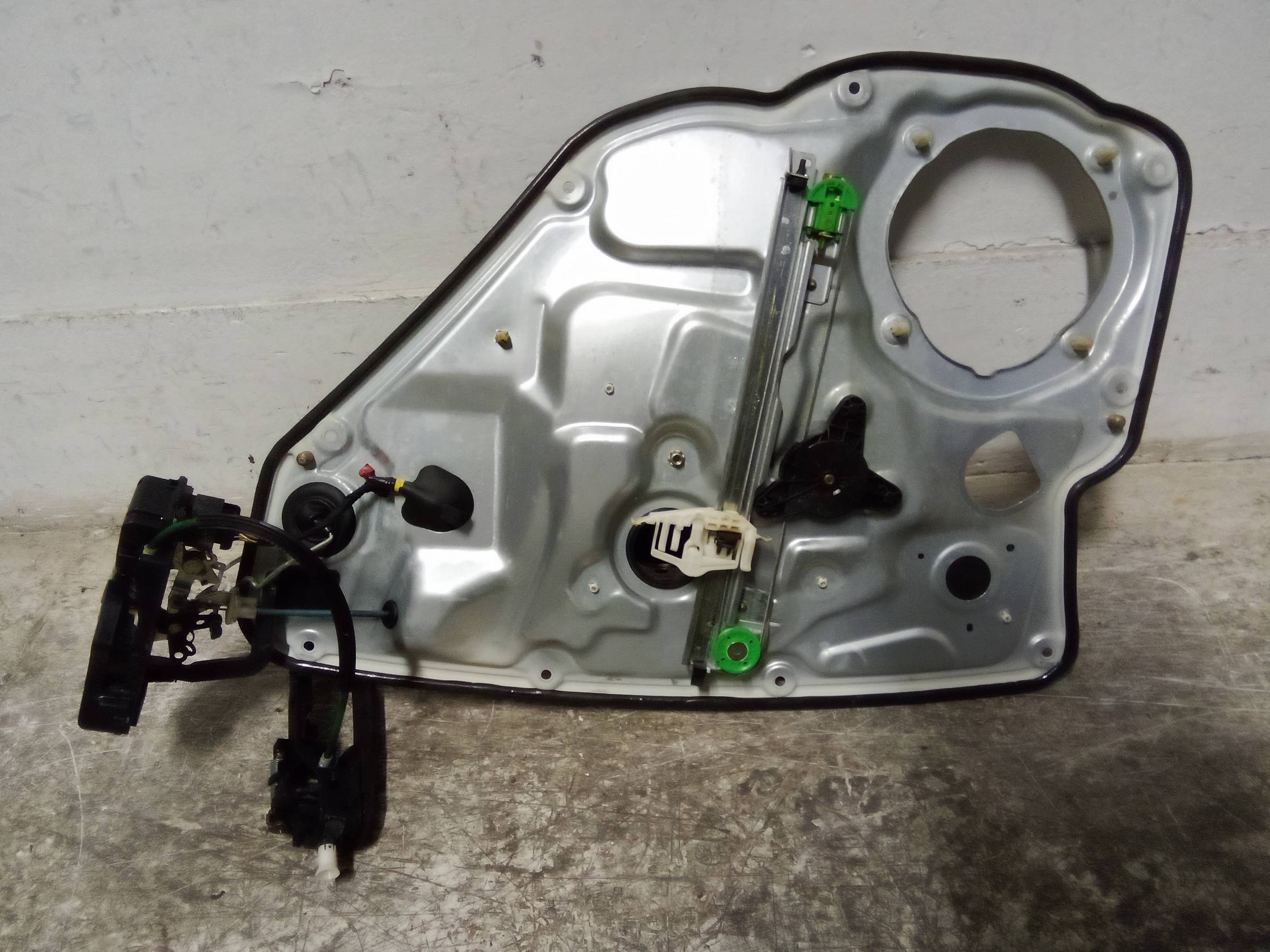 Alzacristallo elettr. porta post. sx.