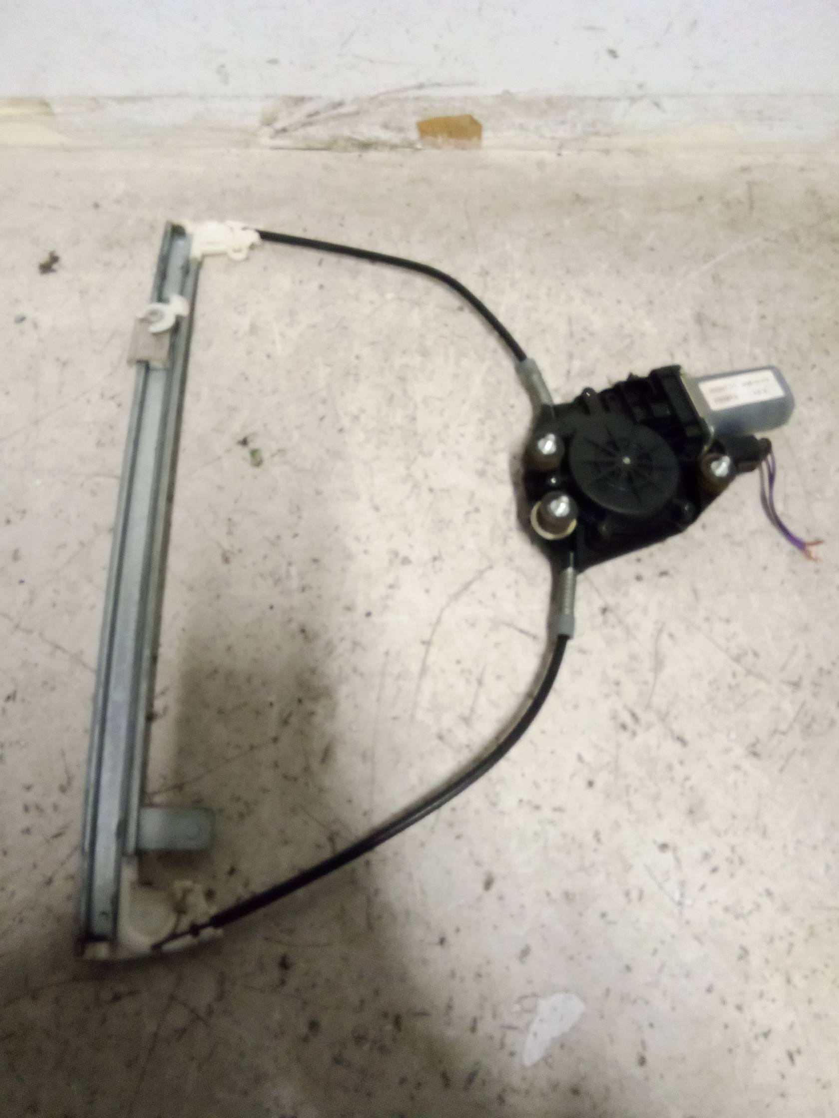 Alzacristallo elettr. porta ant. sx.