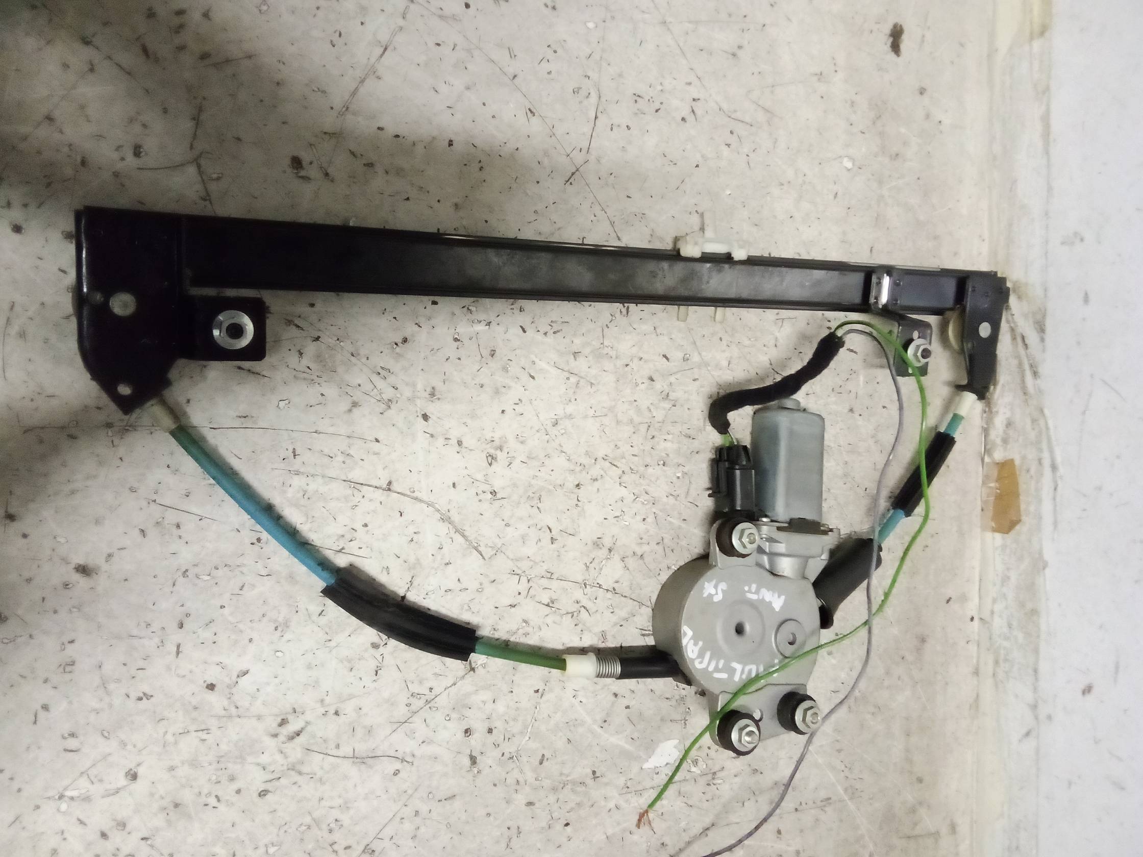 Alzacristallo elettr. porta ant. sx.