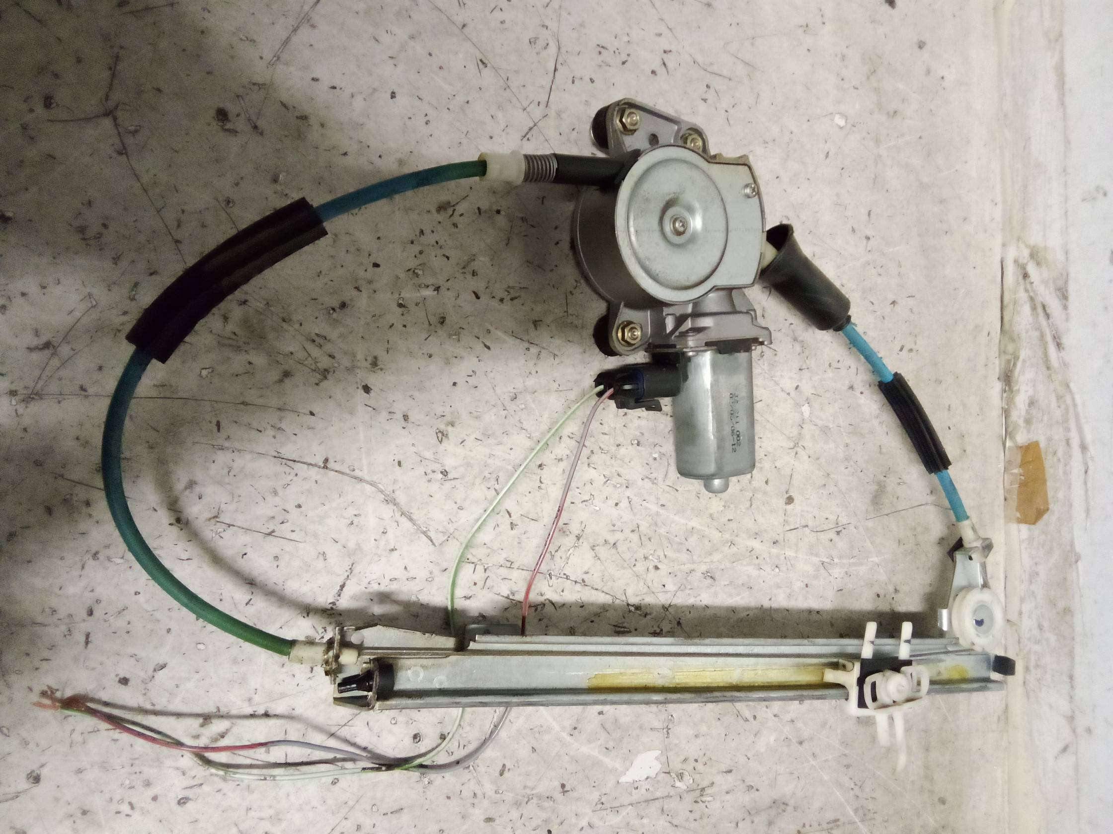 Alzacristallo elettr. porta post. sx.