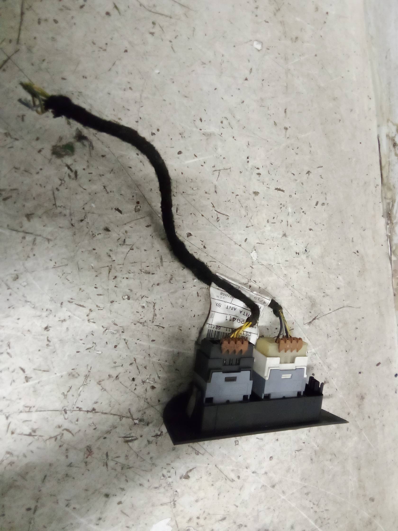 Blocco comandi alzacristalli e retrovisori est. sx.