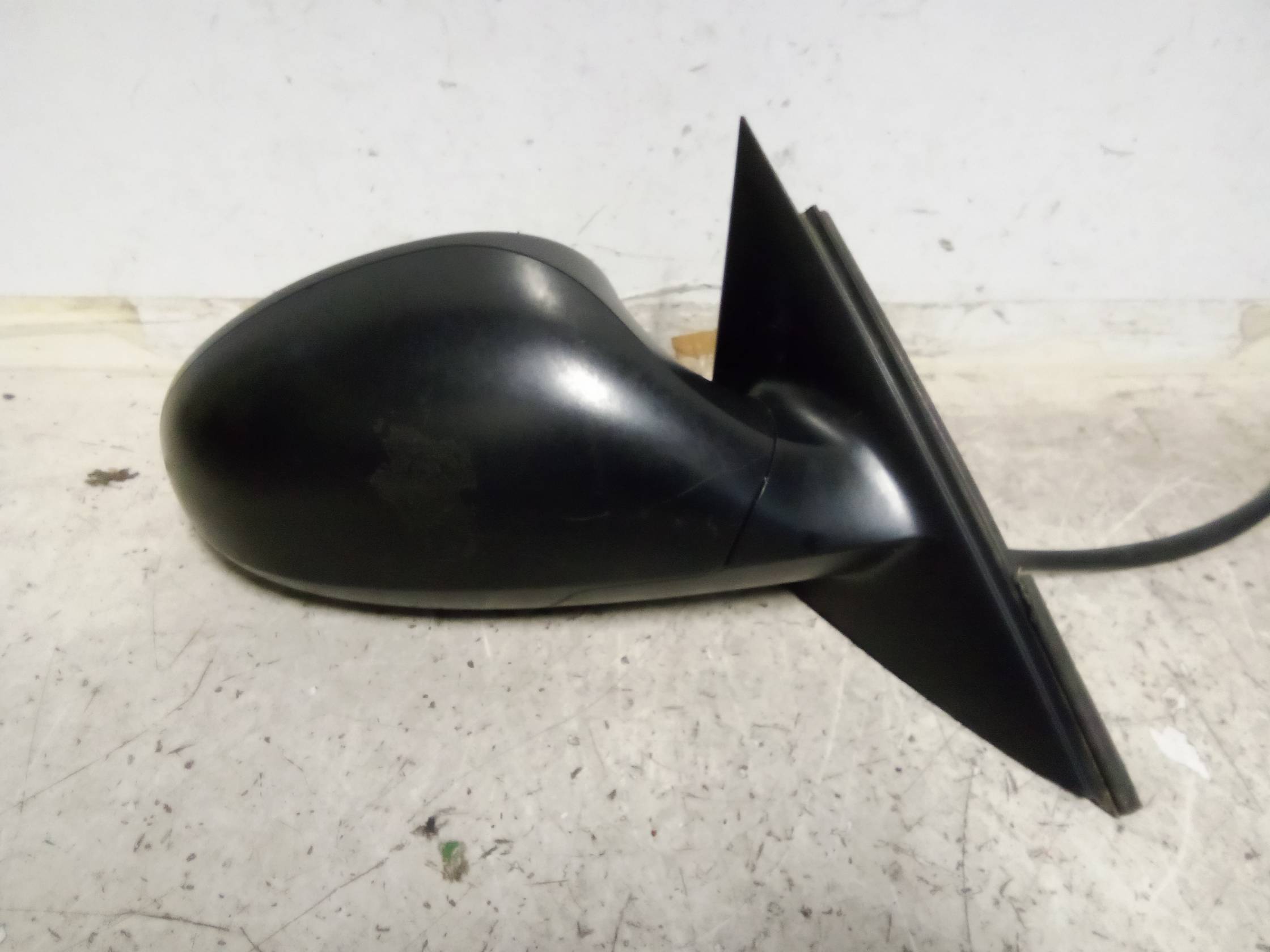 Retrovisore est. dx.