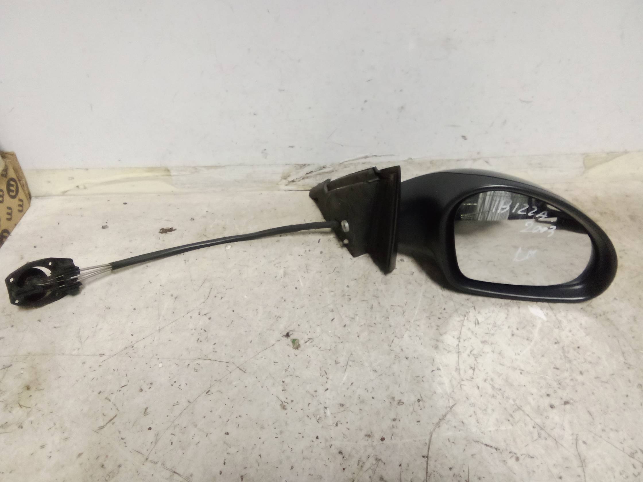 Retrovisore est. dx.